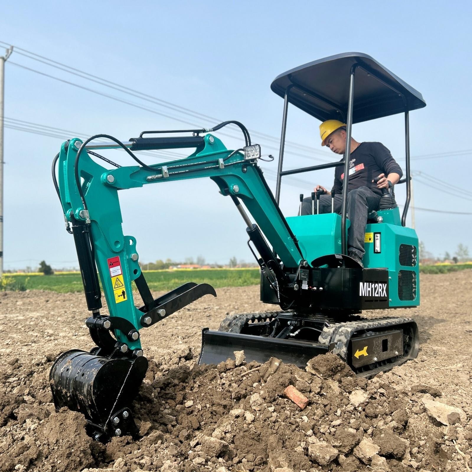AGT Mini Excavator 1Ton Digger Tracked Crawler 13.5HP RATO Gas Engine EPA MH12RX