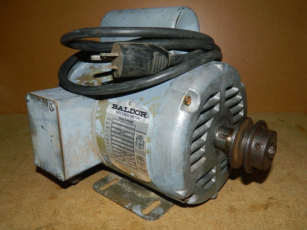 Baldor Industrial Motor Single Phase L1309 1HP 115/230 Volt 3450 RPM 5/8″ Shaft