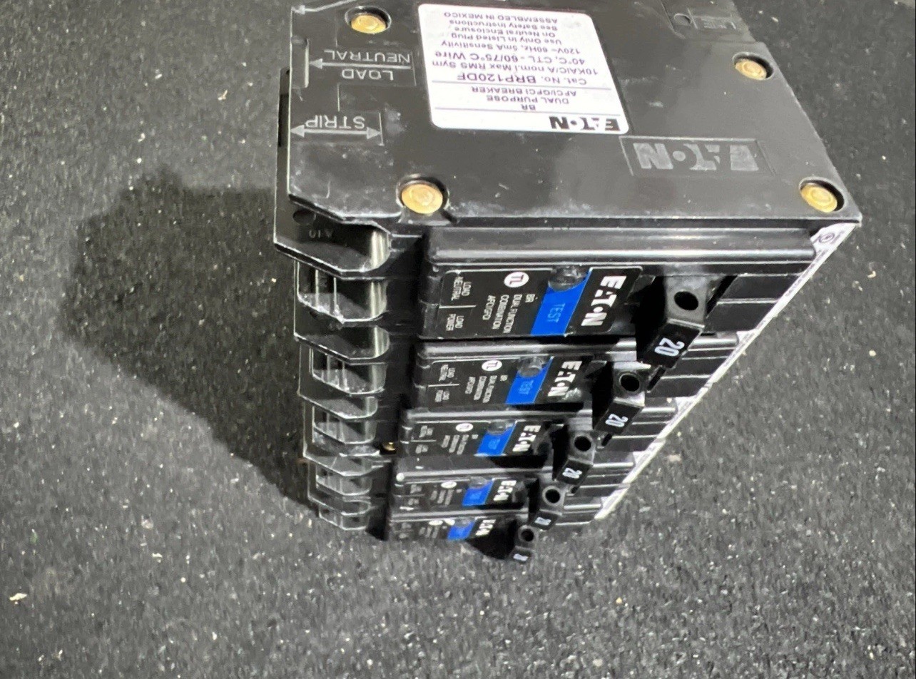 5 X Eaton 20 Amp AFCI/GFCI Dual Function Circuit Breaker BRP120DF