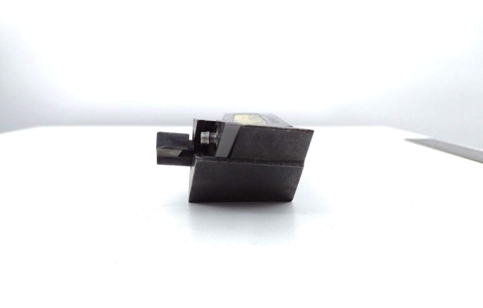 Kennametal DVJNR-204D ND7 Turning Tool Holder