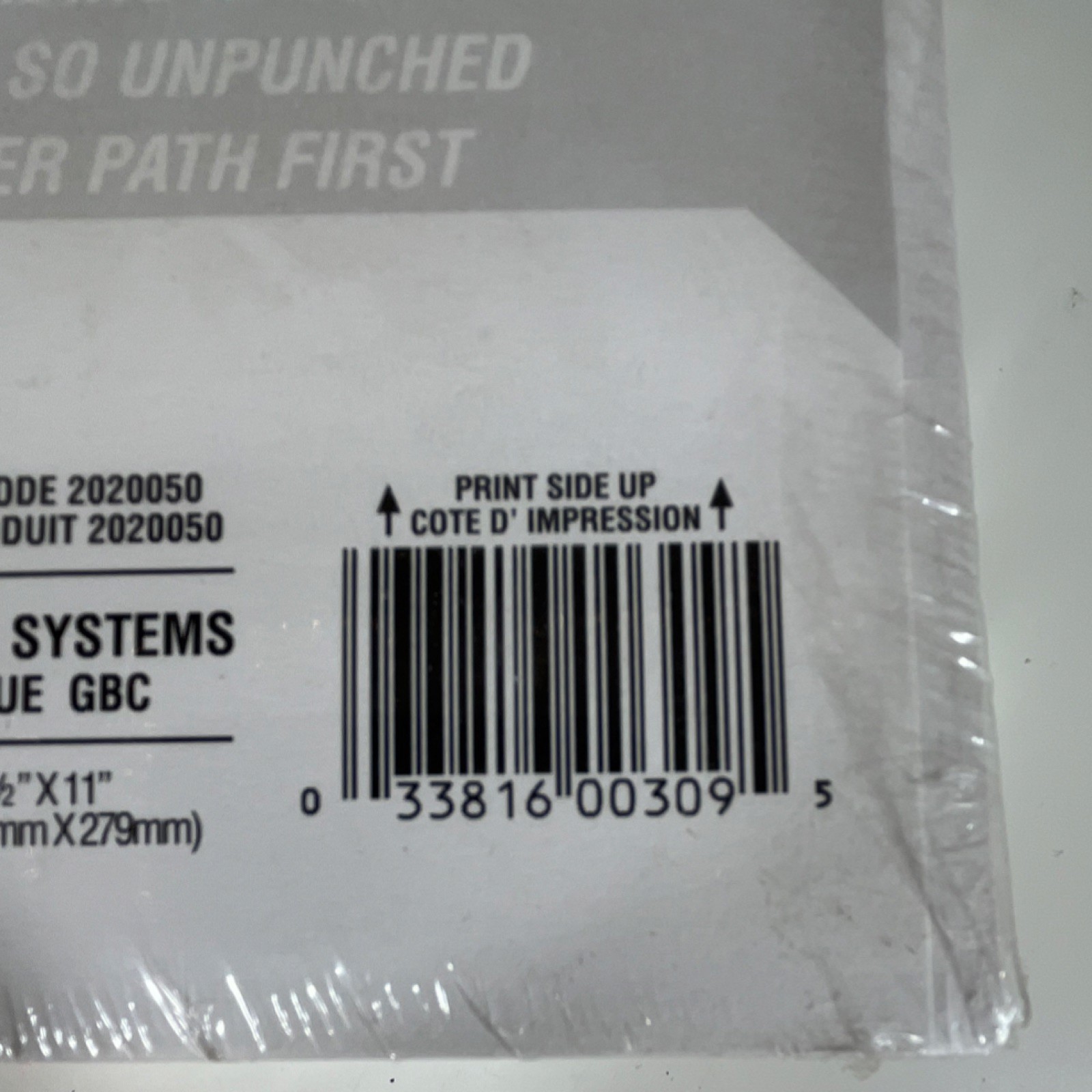 GBC Pre-Punched 19-Hole Copy Paper, White 8.5 x 11 in, 500 Sheets