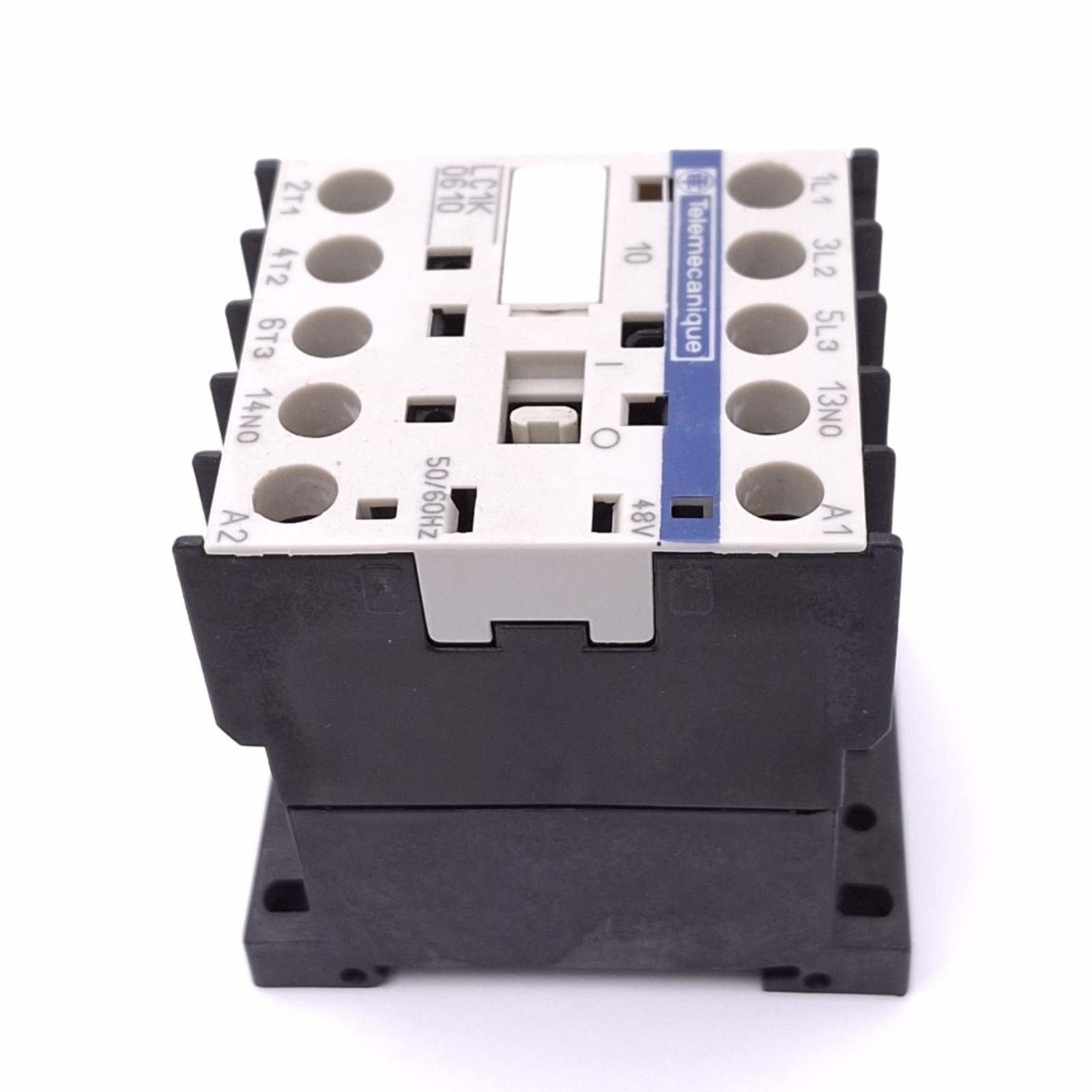 Telemecanique LC1K0610E7 Contactor, 3-Pole NO, 1NO Aux, 15A Max, 48VAC Coil