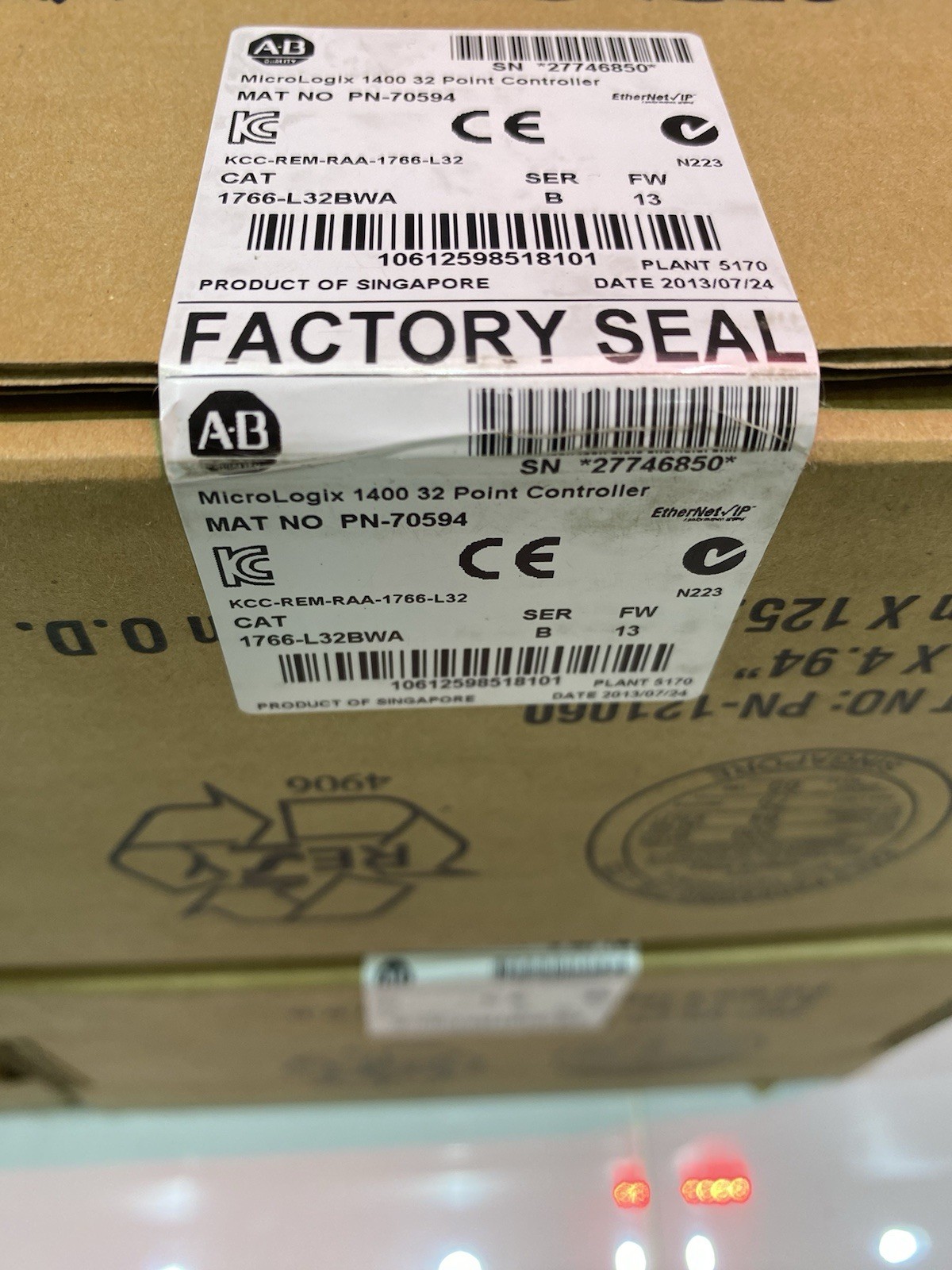 Sealed Allen Bradley 1766-L32BWA Ser.B MicroLogix 1400 PLC Processor