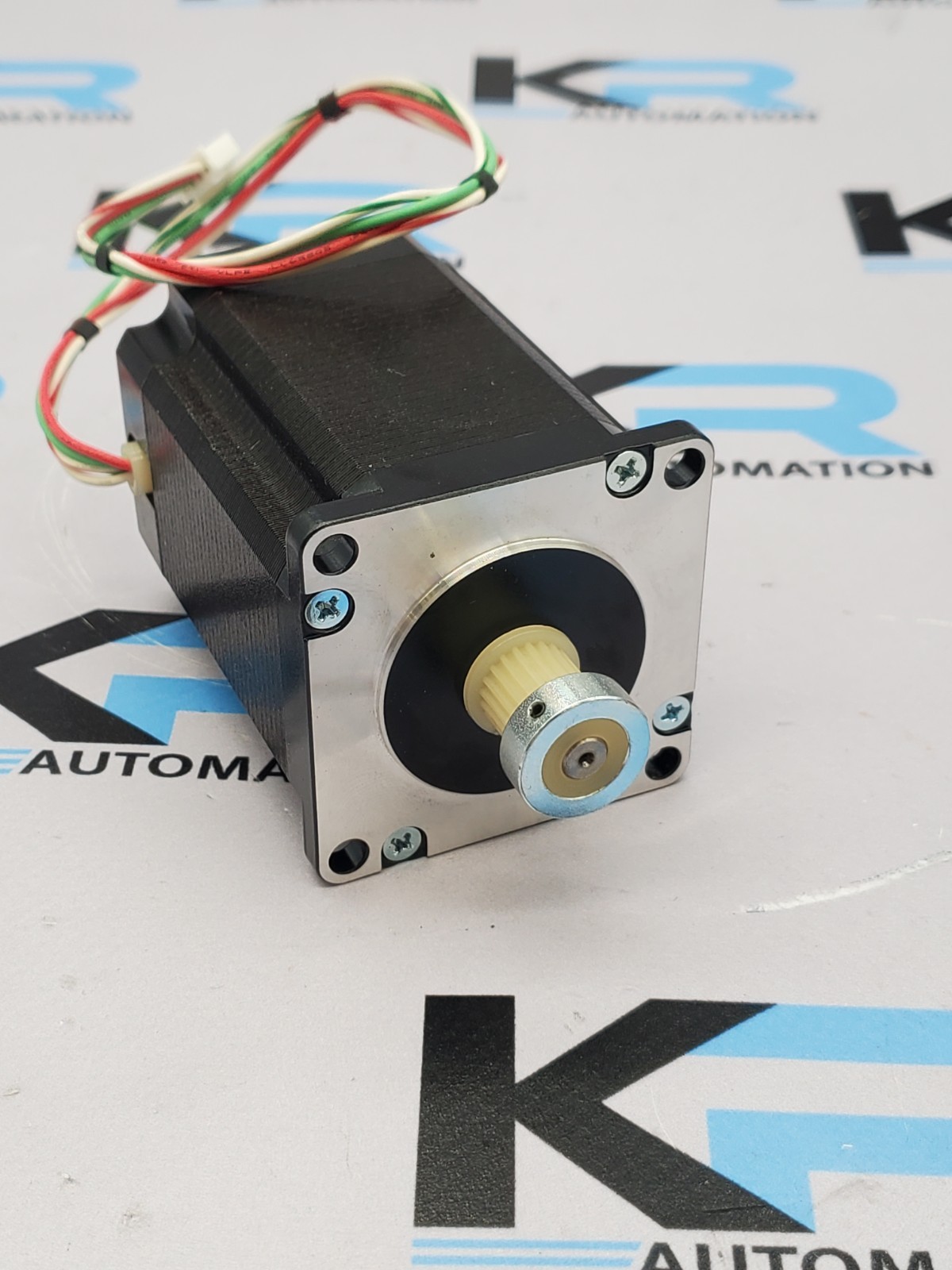 NEW Nanotec ST5718L2804-KCAB Stepping Motor 1.8DEG 3.4V 2.83A