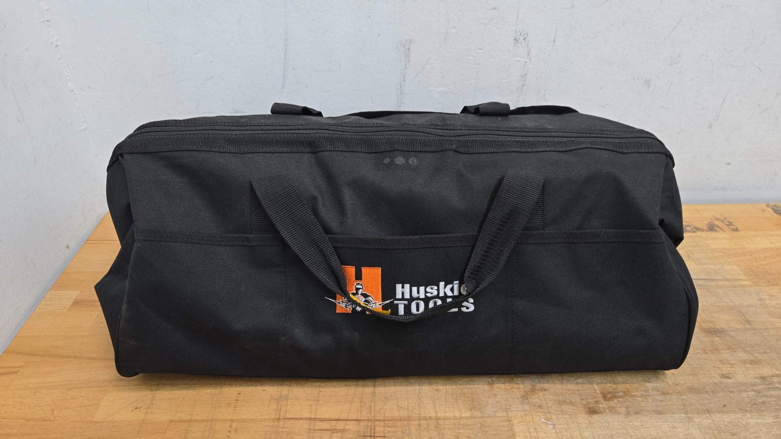 Huskie Tools S7L-RL55, 13 Ton Battery Powered Guillotine Cable Cutter Tool Kit