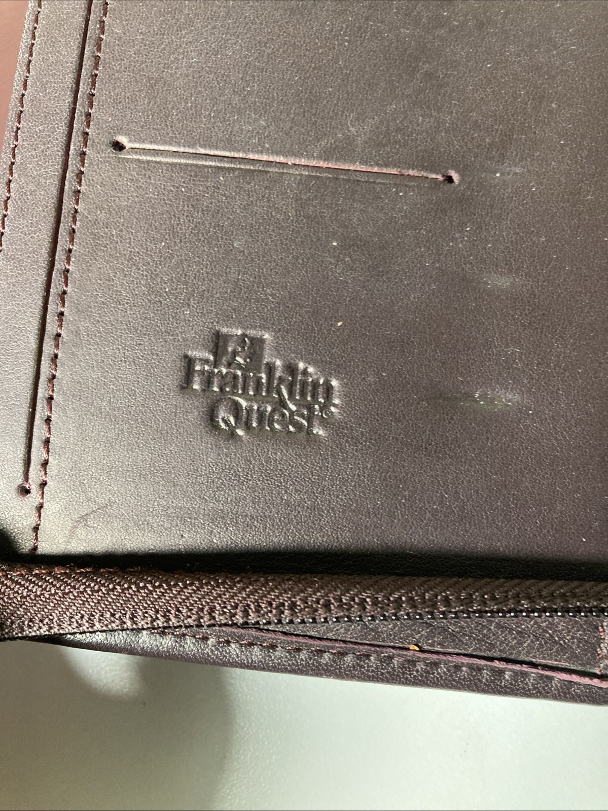 Franklin Quest Compact Burgundy Nappa Leather Zip around Planner 6 Rings