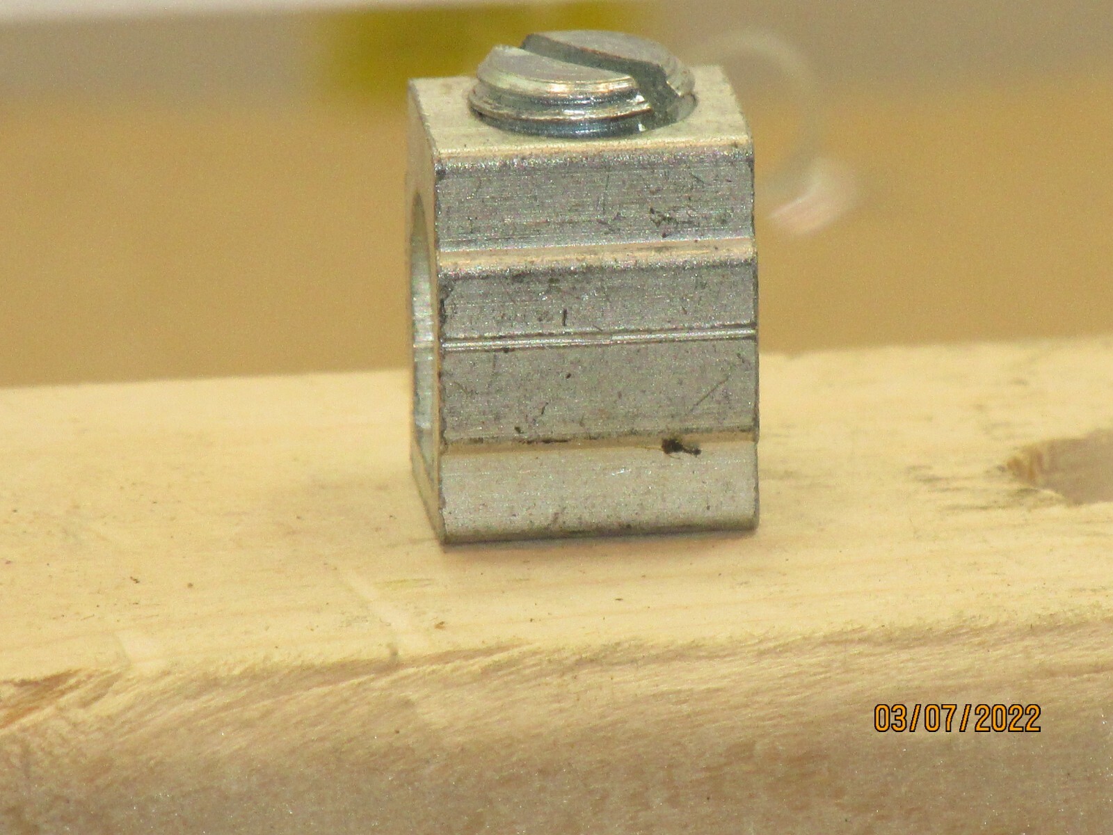 The listing is for:(1)Generic (2-14) add on neutral lug
