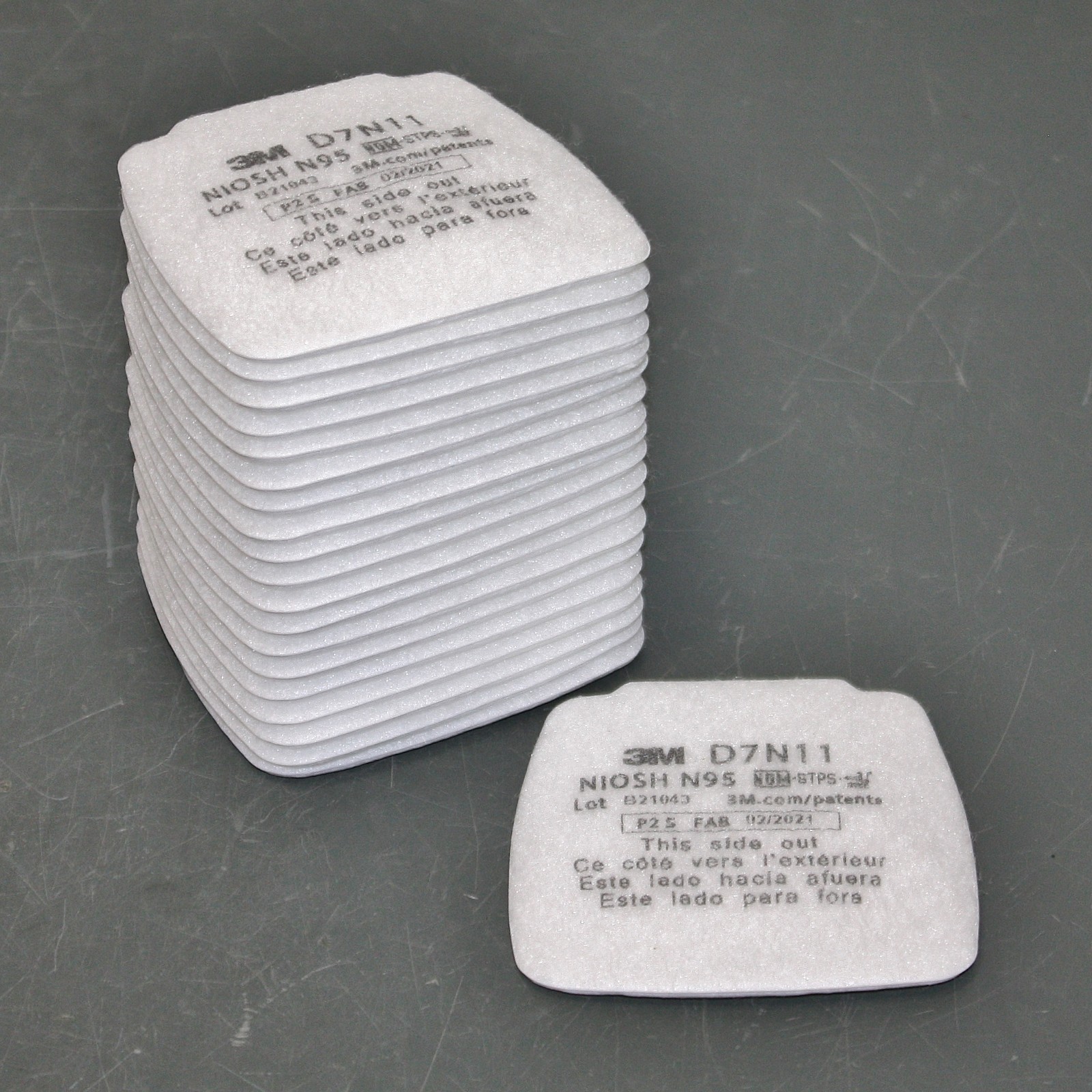 EXPIRED 02/2026 – (200) 3M Secure Click Mask Filters D7N11, N95, Particulate