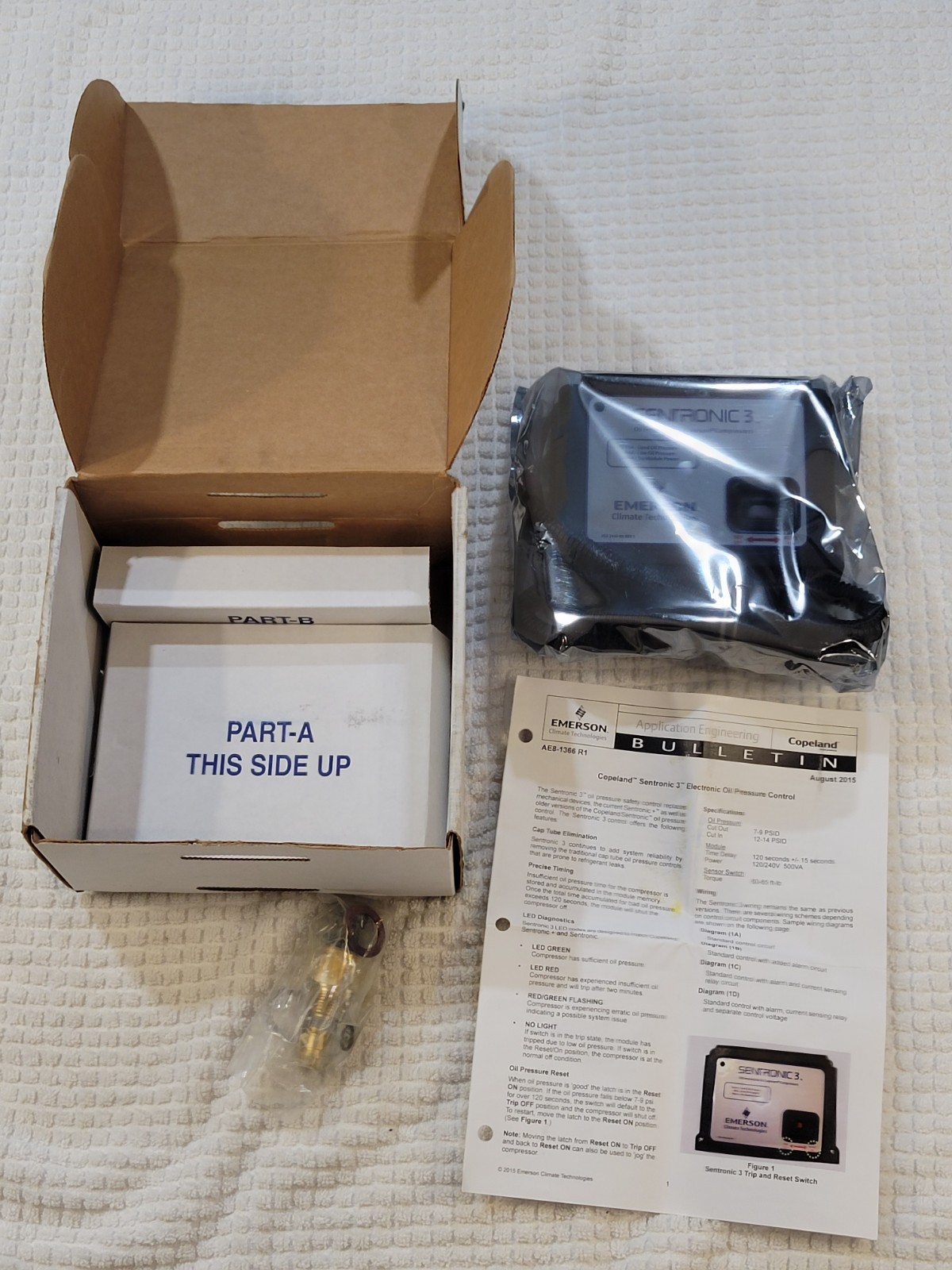 Copeland 585-1076-02 – Sentronic 3 MODULE & SENSOR KIT. New in Box Free Shipping