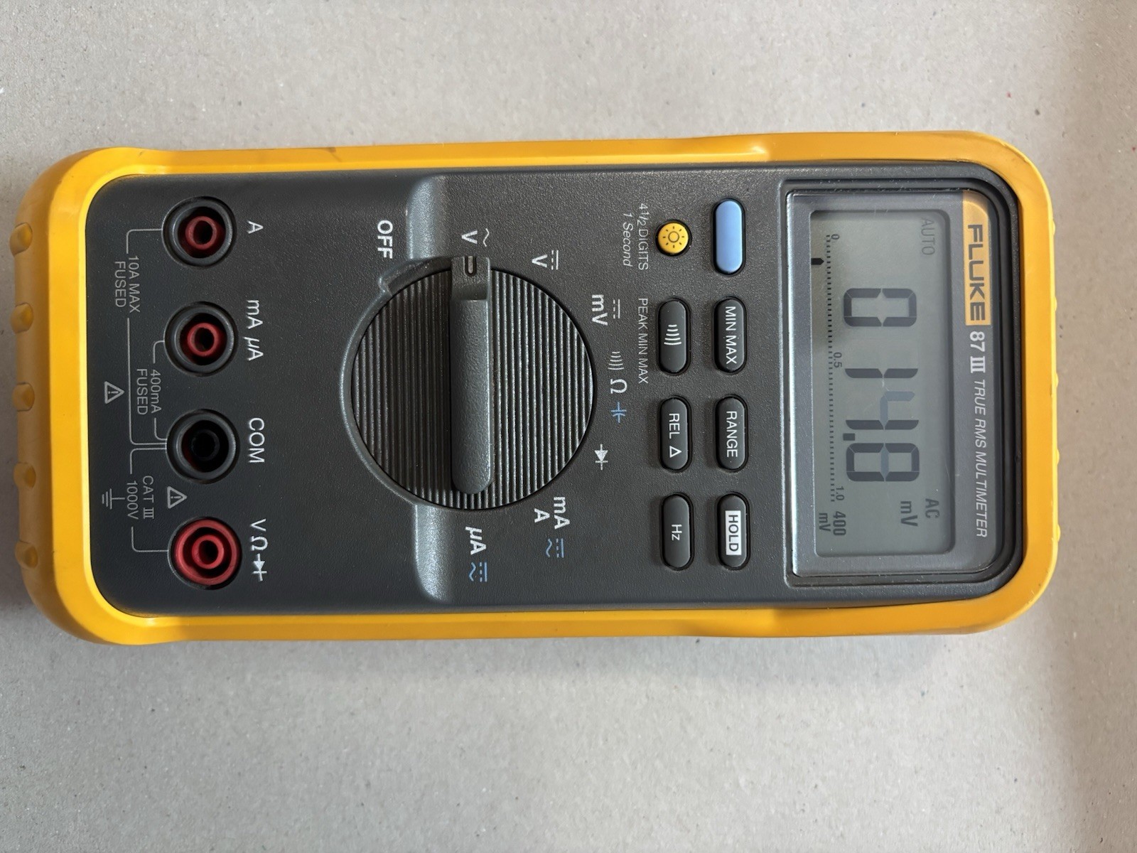 Fluke 87 III True RMS Digital Multimeter CAT III 1000V 10A w/ Test Leads