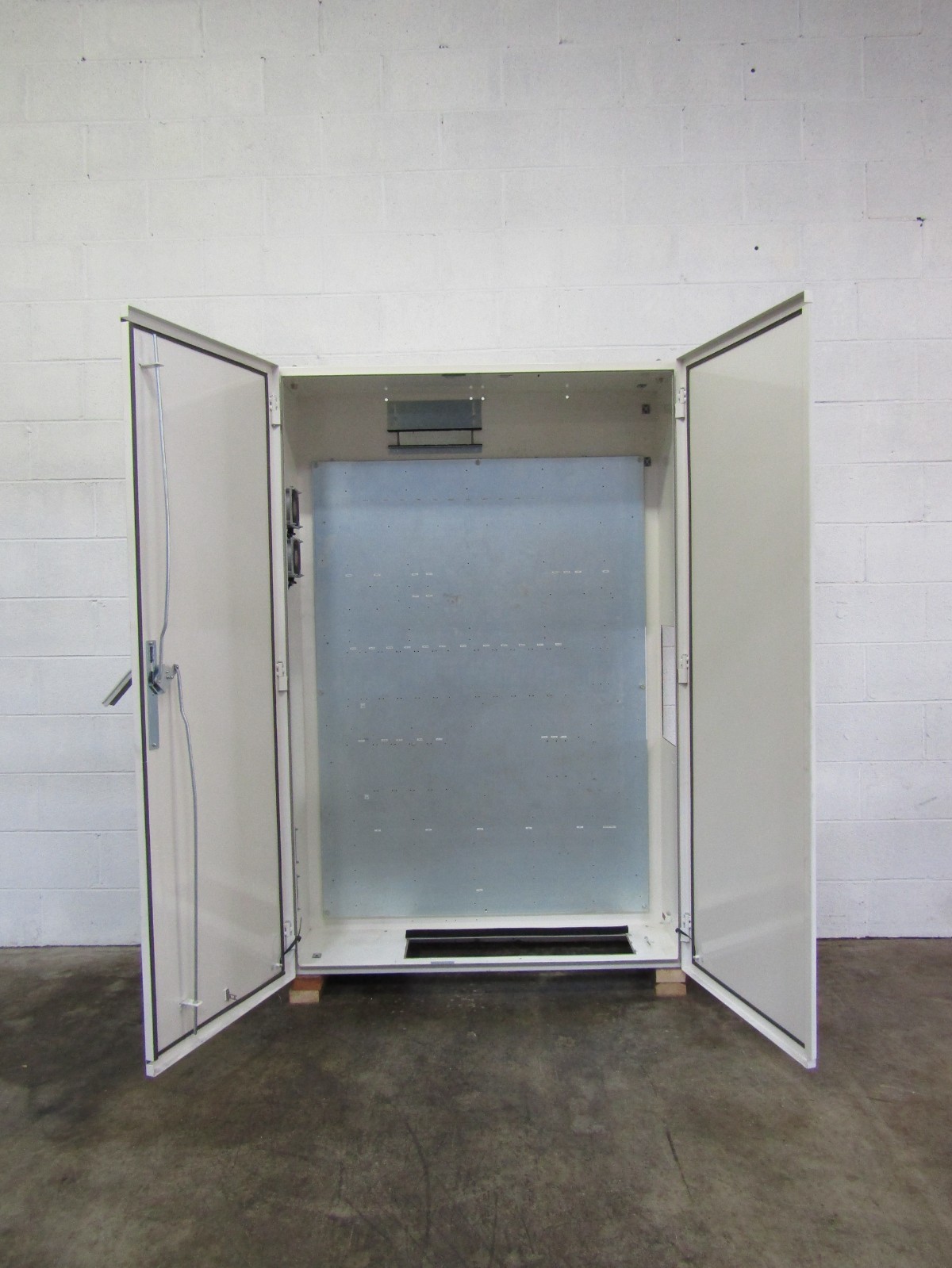 Rittal 2-Door Industrial Control Panel Enclosure 71″ x 47″ x 16″