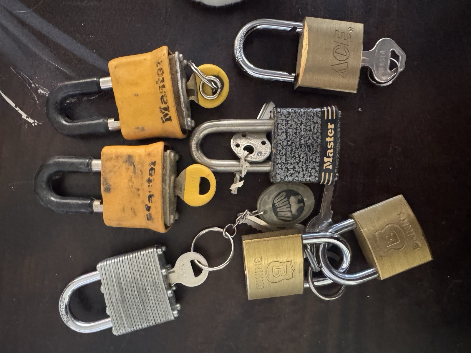 Mixed Brands Keyed Padlock Lot w/ Keys (Master, ACE, Brinks) + Carabiners