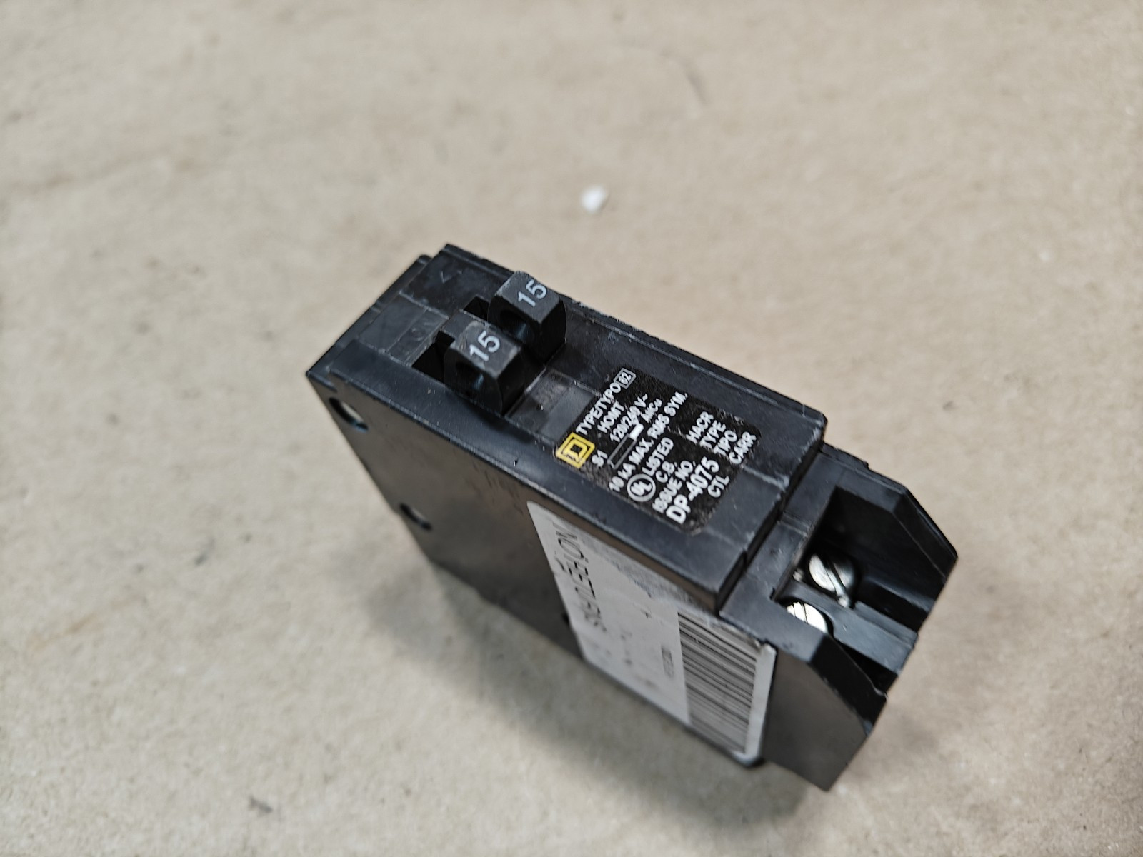 Square D HOMT1515 15 A Miniature Circuit Breaker