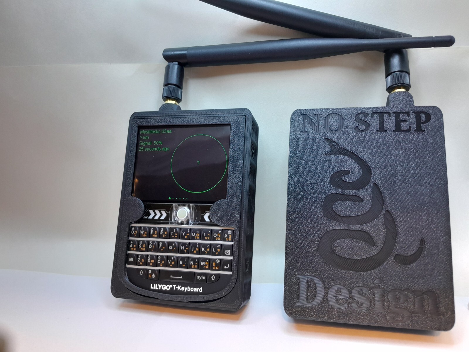 Meshtastic T-Deck STAND ALONE node ready to use 915mhz w/ custom case 3000mah