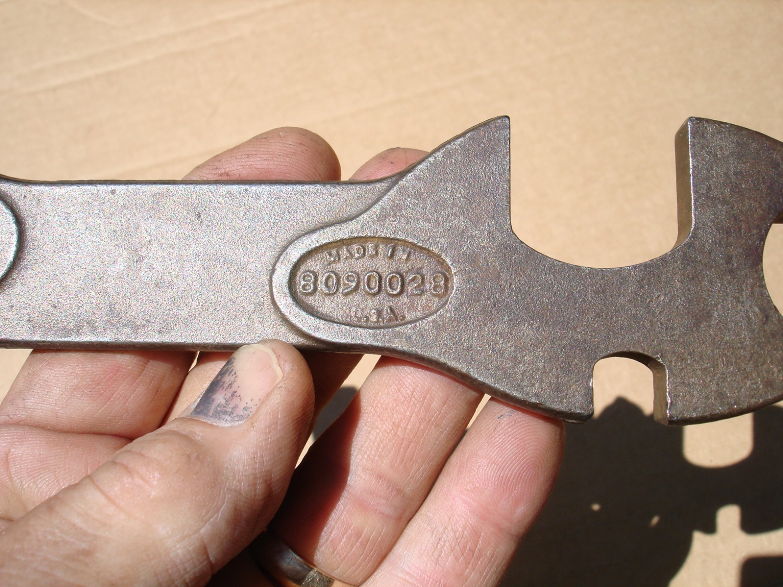 Airco USA Vintage No. 8090028 Welding Wrench 7 Sizes Regulator Hose Bottle