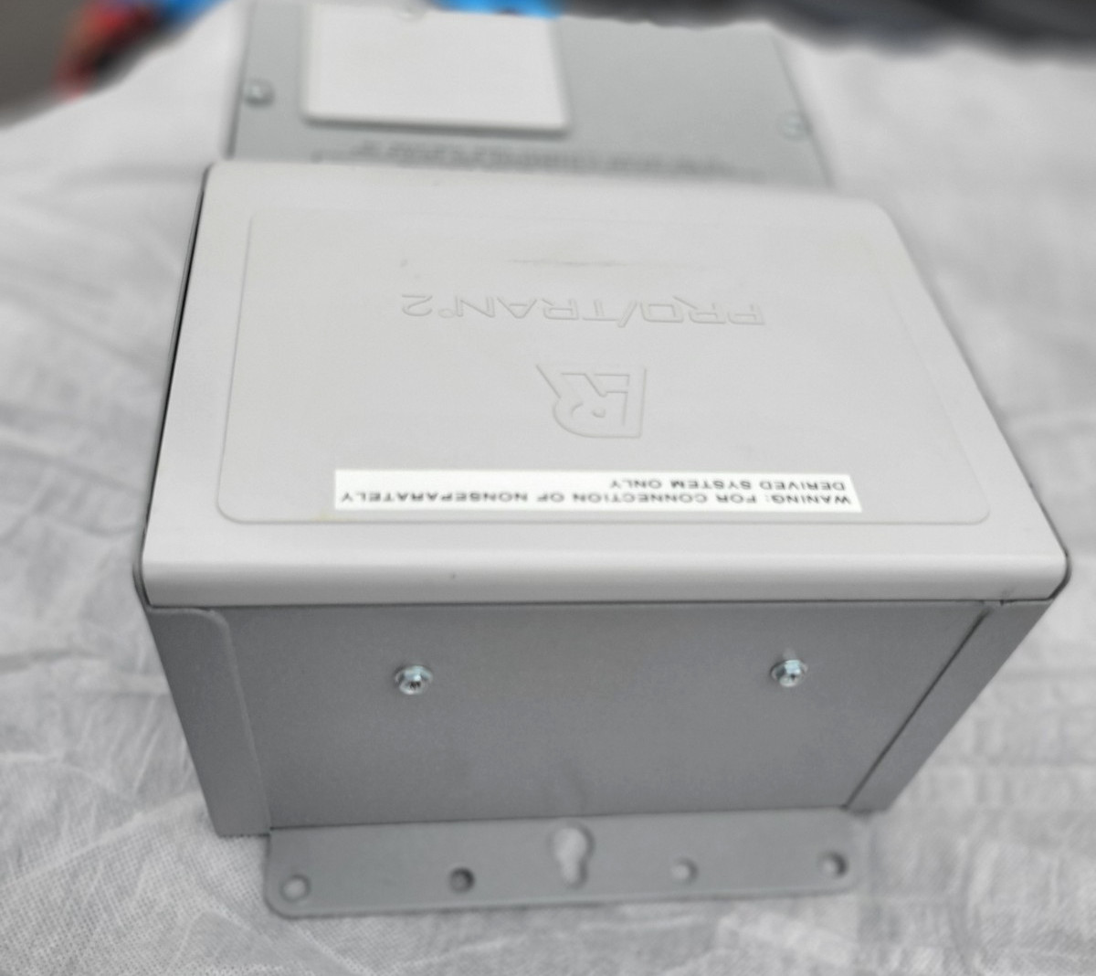 RELIANCE CONTROLS PRO/TRAN 2, 30A MANUAL TRANSFER SWITCH KIT INLET BOX