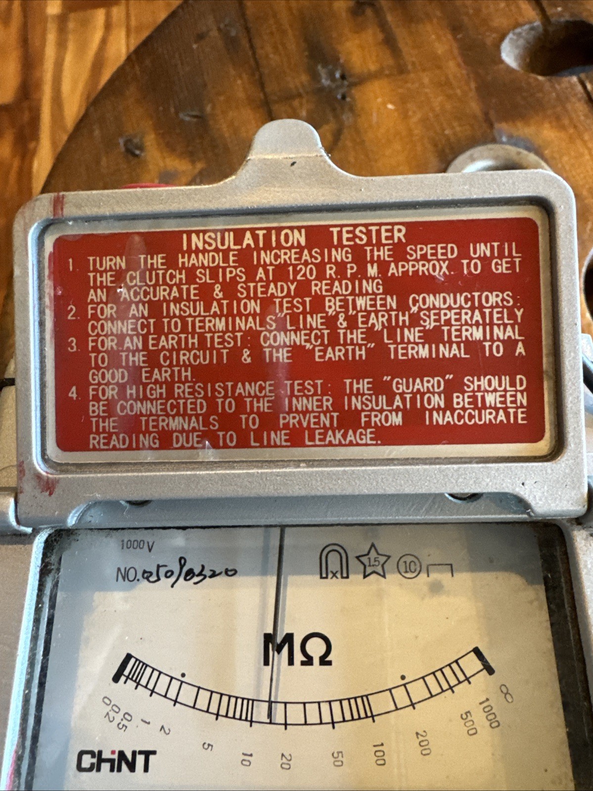 UEI INSULATION RESISTANCE TESTER CHiNT ZC25-4 1000V 0-1000MΩ Great Condition