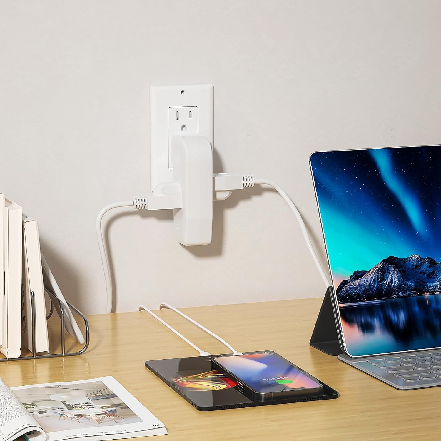 3 Way Outlet Vertical Wall Tap Splitter Adapter with 3 Prong Plug white/1PK