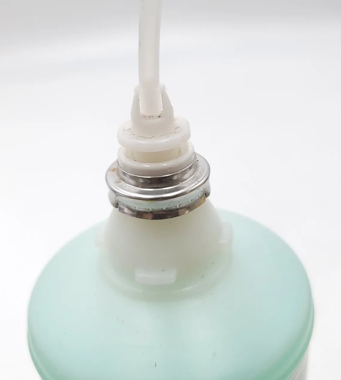 Rubbermaid Refill Lotion Hand Soap Moisturizers OneShot Dispenser 800ml/27oz