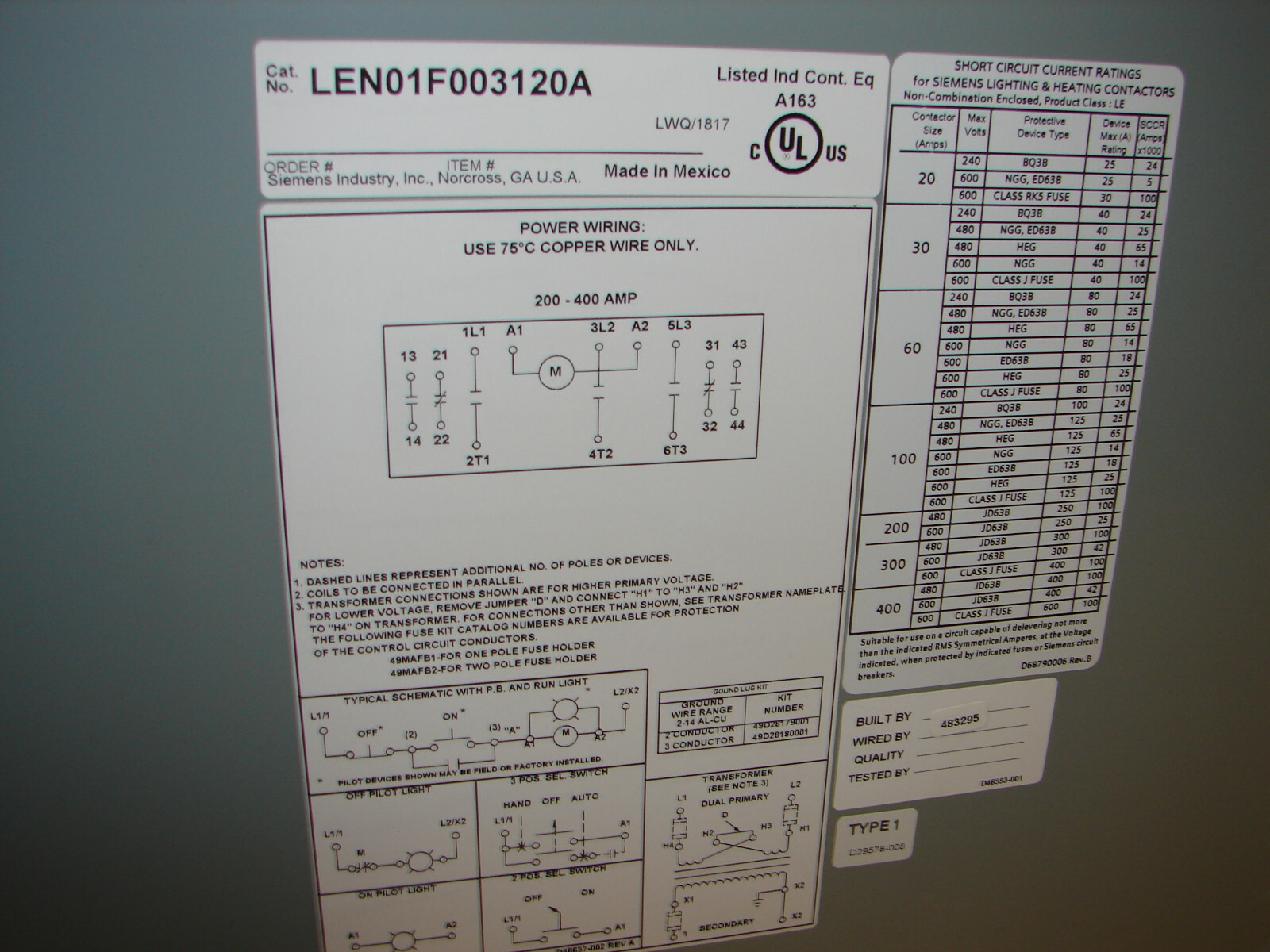 NEW Siemens LEN01F003120A, Contactor 200A 3NO poles NEMA 1 Electrically held
