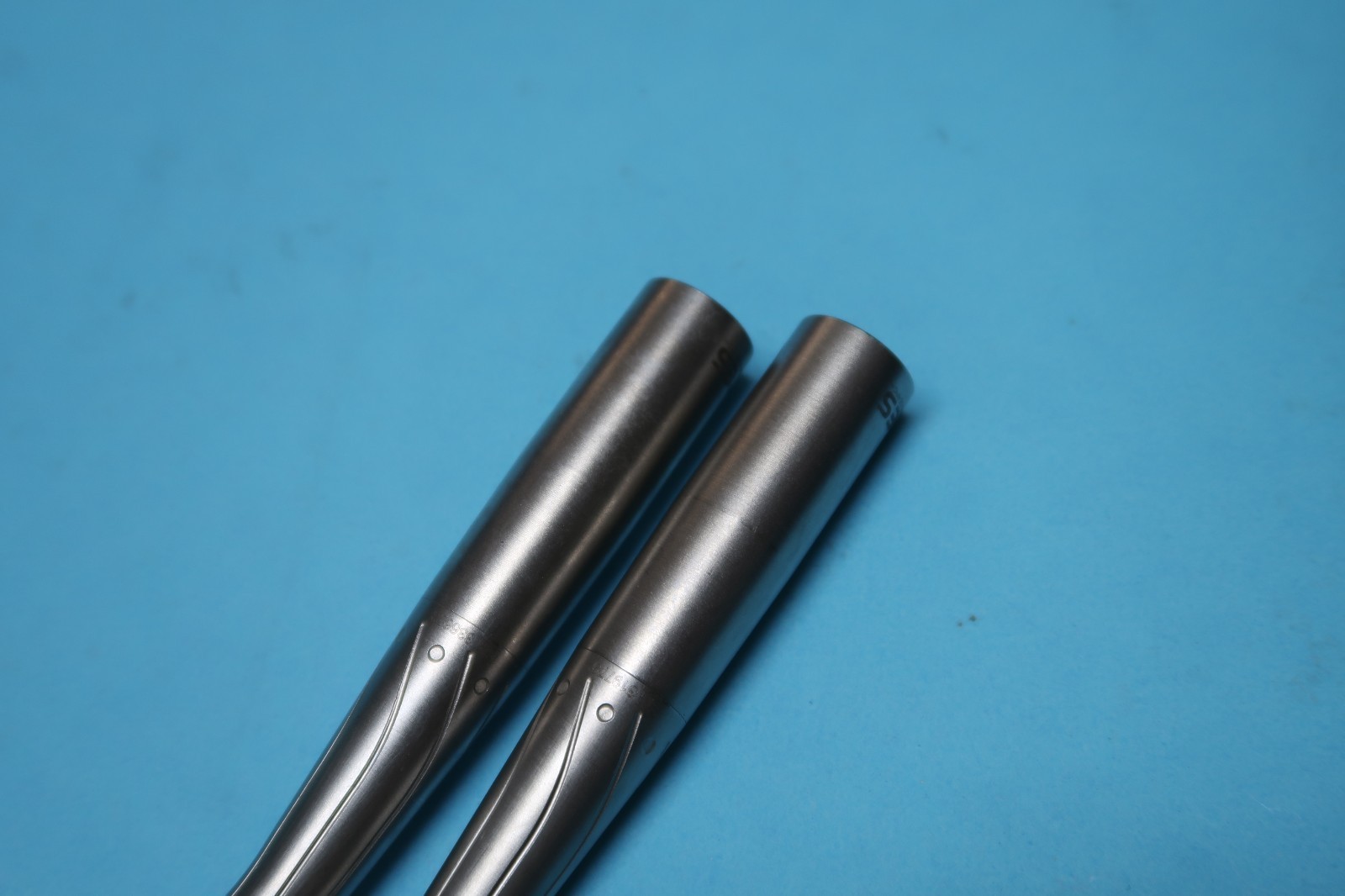LARES 557 EURO FIBER OPTIC DENTAL HANDPIECE SET OF 2 & 1 MONTH WARRANTY