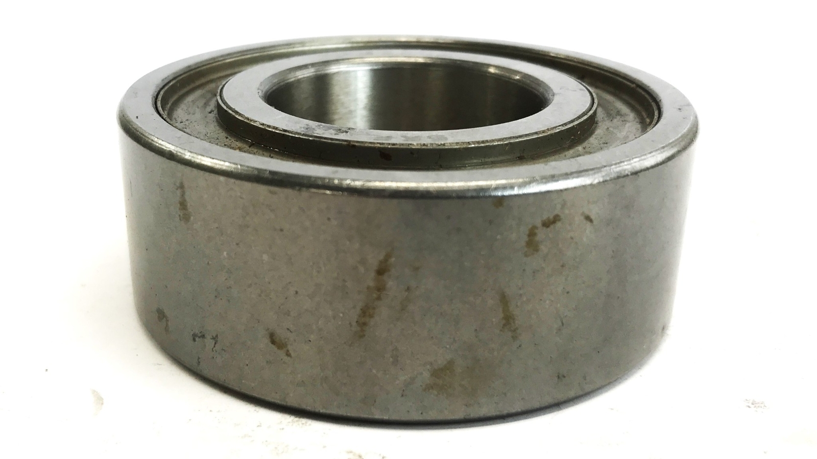 SKF 2-3/4 inch Single Row Ball Bearing 462207 [Lot of 3] NOS