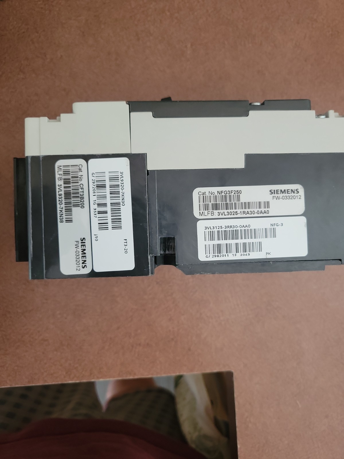 Siemens NFG3B200L Breaker