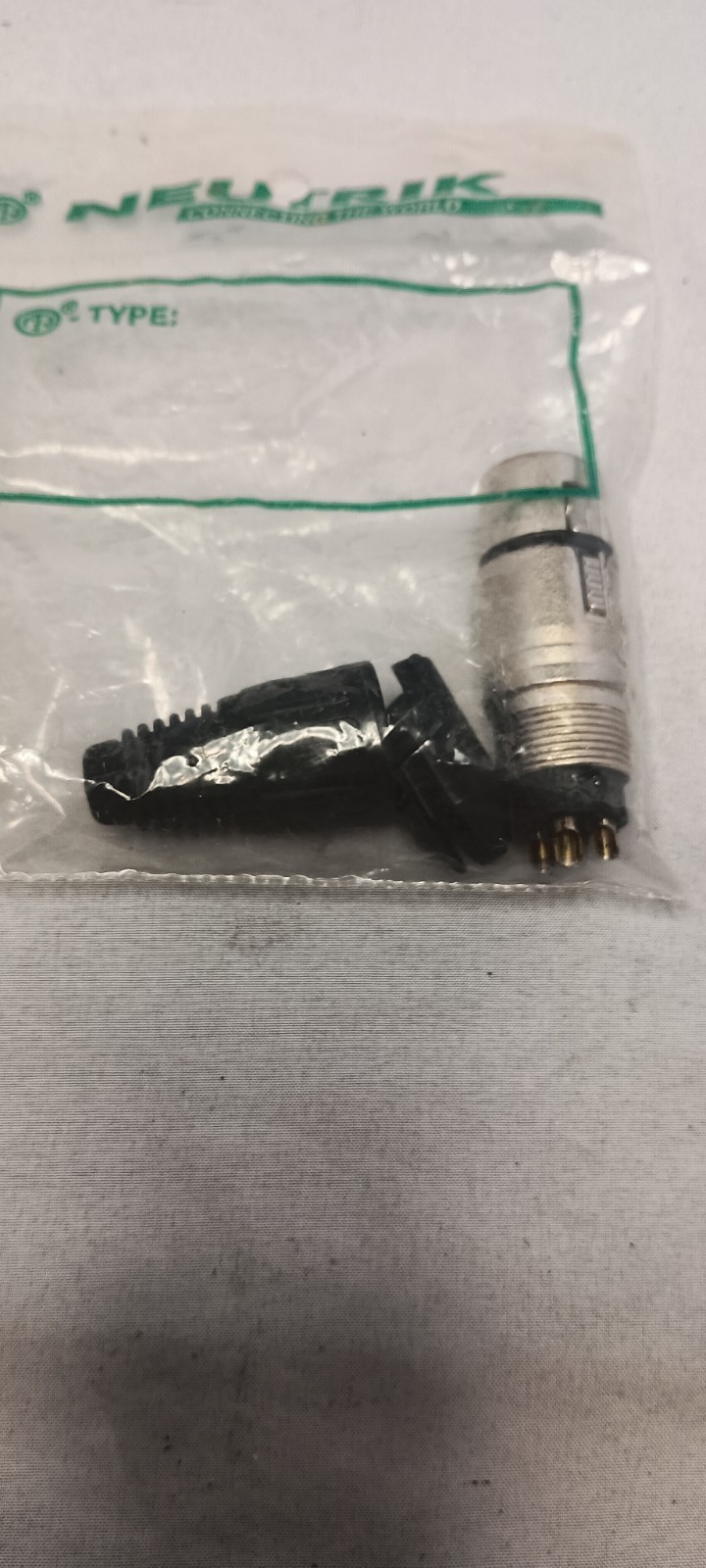 Neutrik 3-Pin XLR Cable Mount Connector Set Silver/Black Metal Plastic