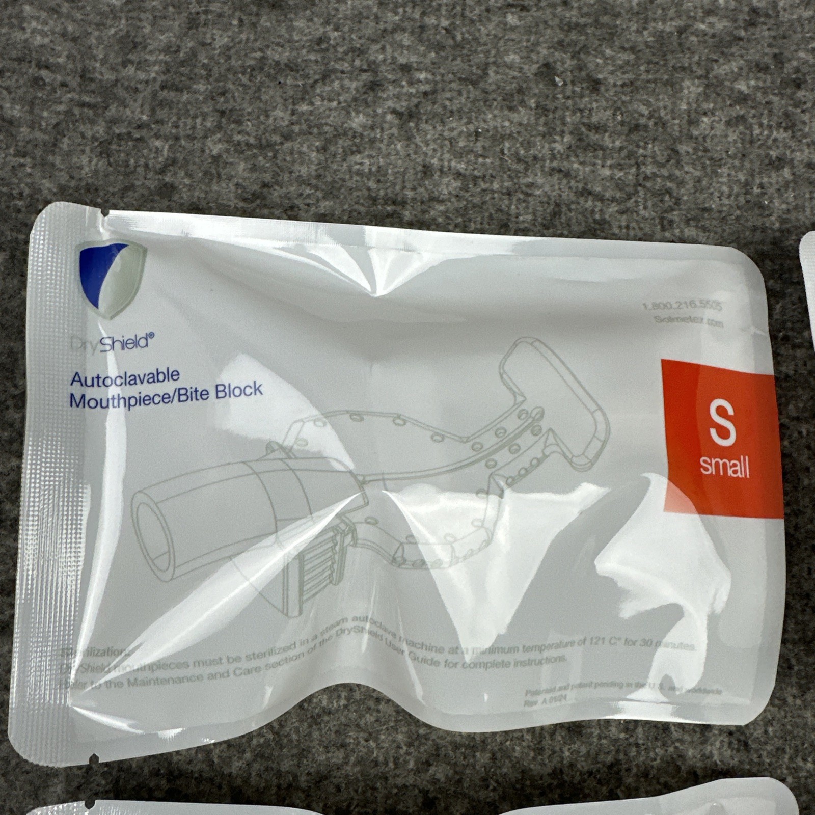 4 Pack Solmetex DS-MPS-003 DryShield Dental Mouthpiece Autoclavable SMALL