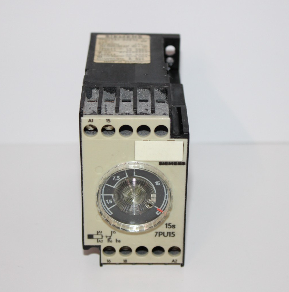 NEW SIEMENS TIME DELAY RELAY 24 VAC 0-15 SECONDS MODEL 7PU1540-8AB30