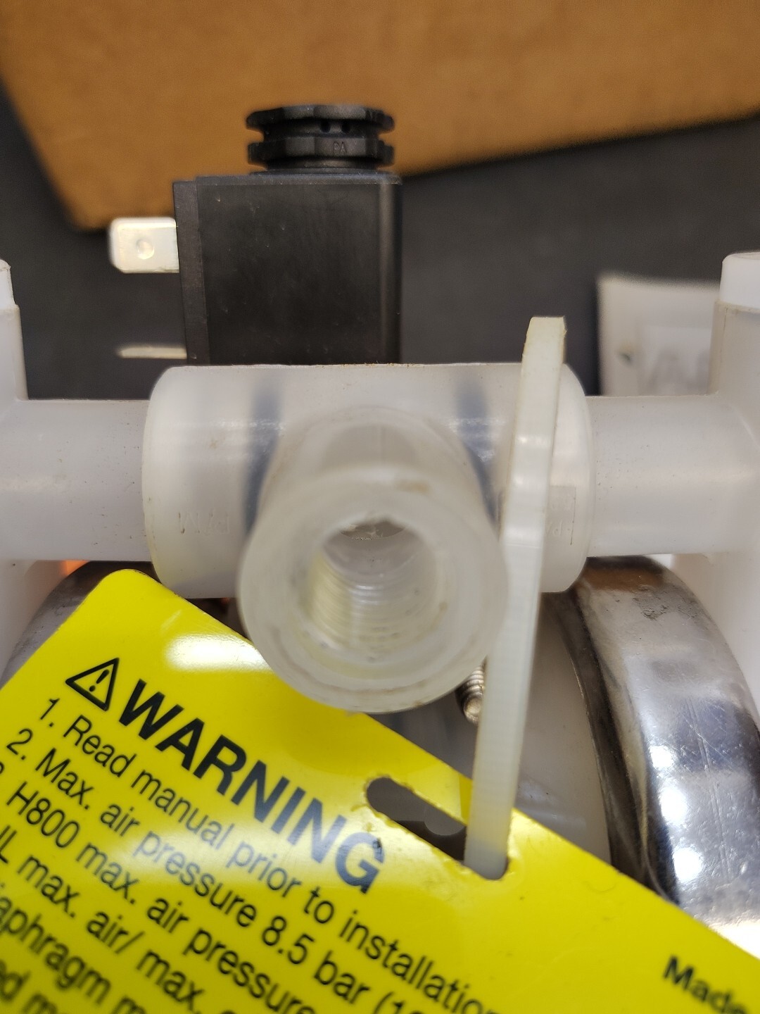 Wilden 00-9852 Diaphragm Pump WITH AUTOMATIC SOLENOID VALVE 7019-9DB