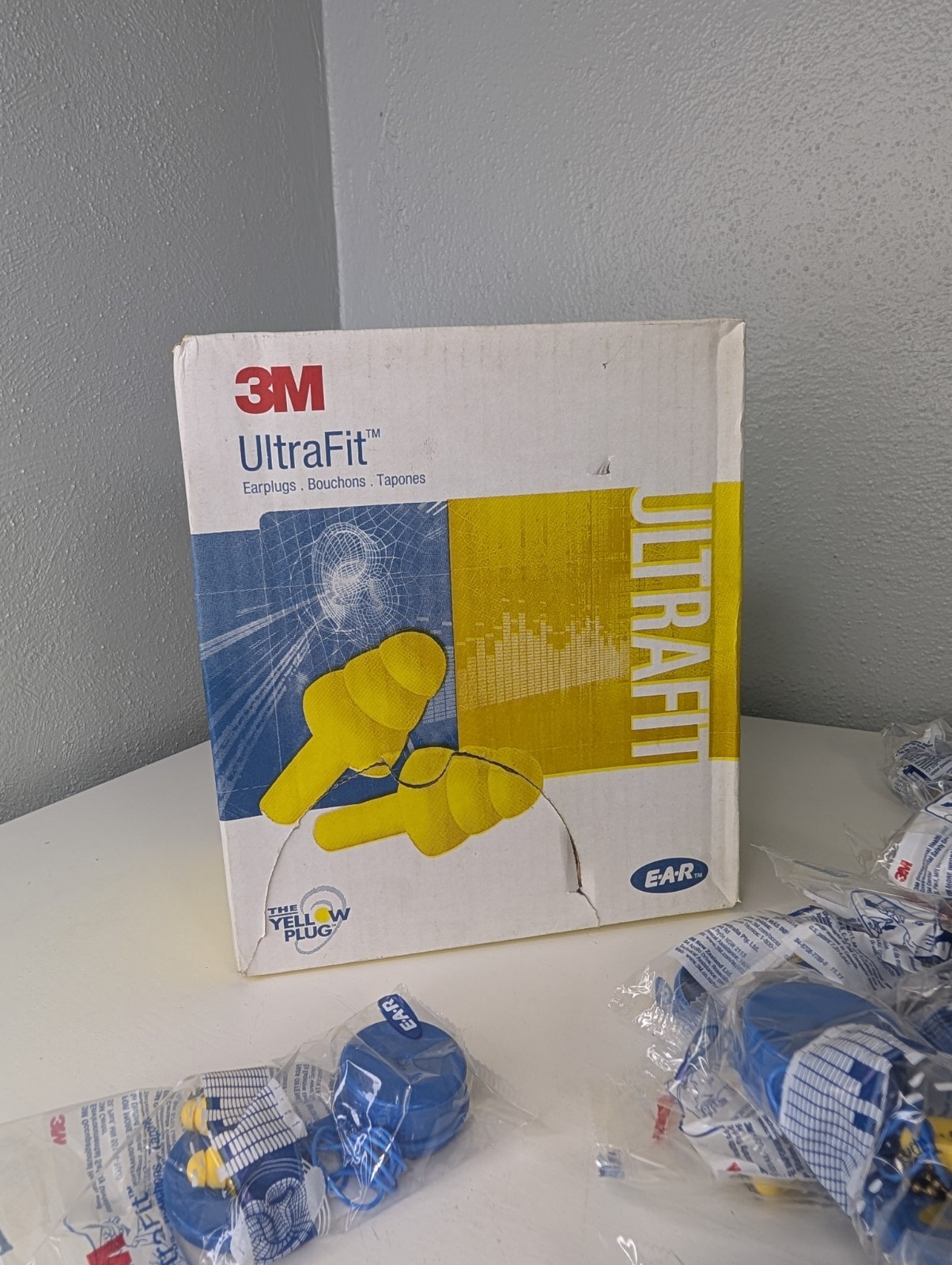 3M 3404001 UltraFit Earplugs Lot of 47 Brand New Open Box Ear Plugs