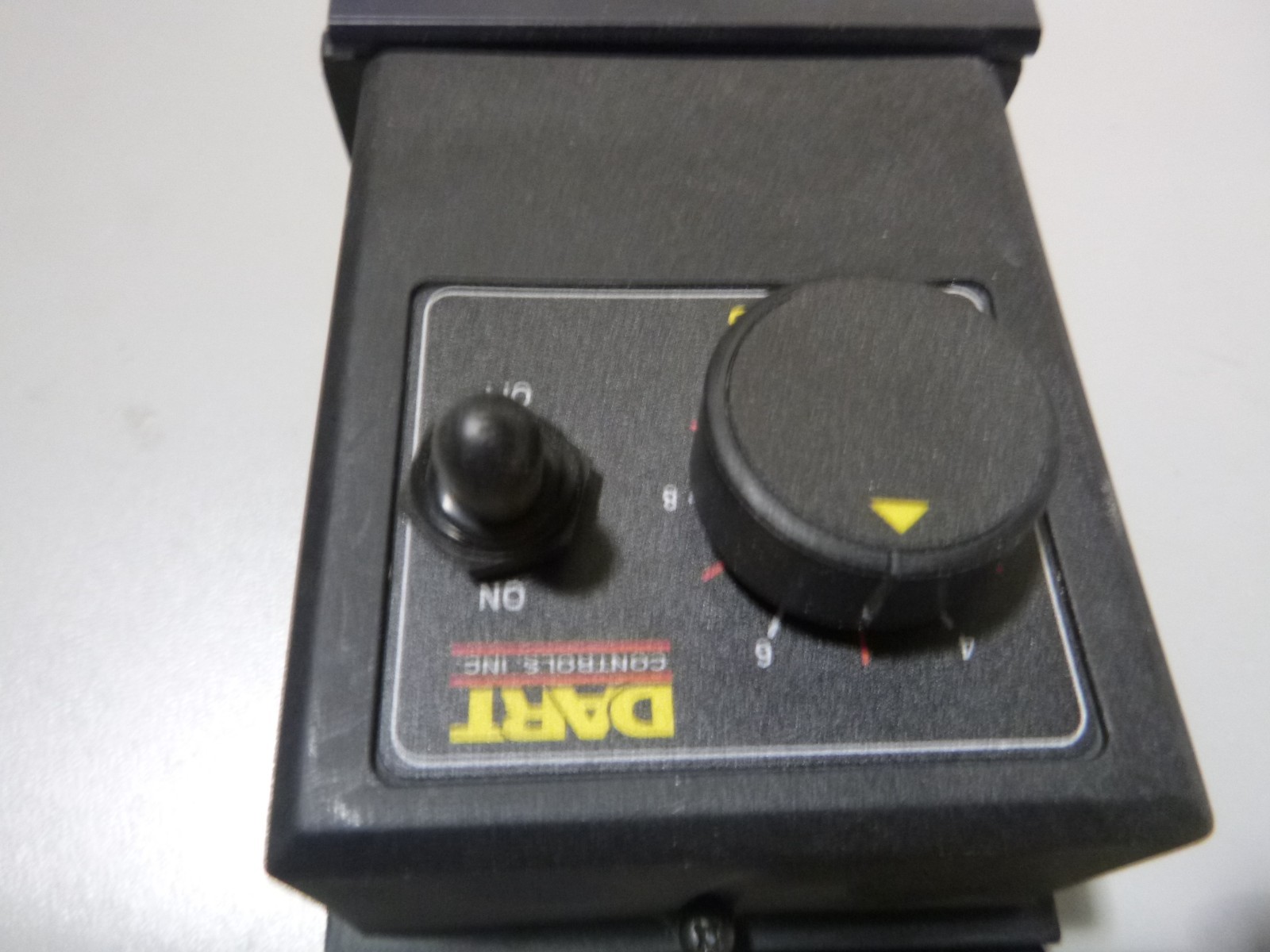 DAYTON 2H561 MOTOR WITH VARIABLE SPEED CONTROLLER