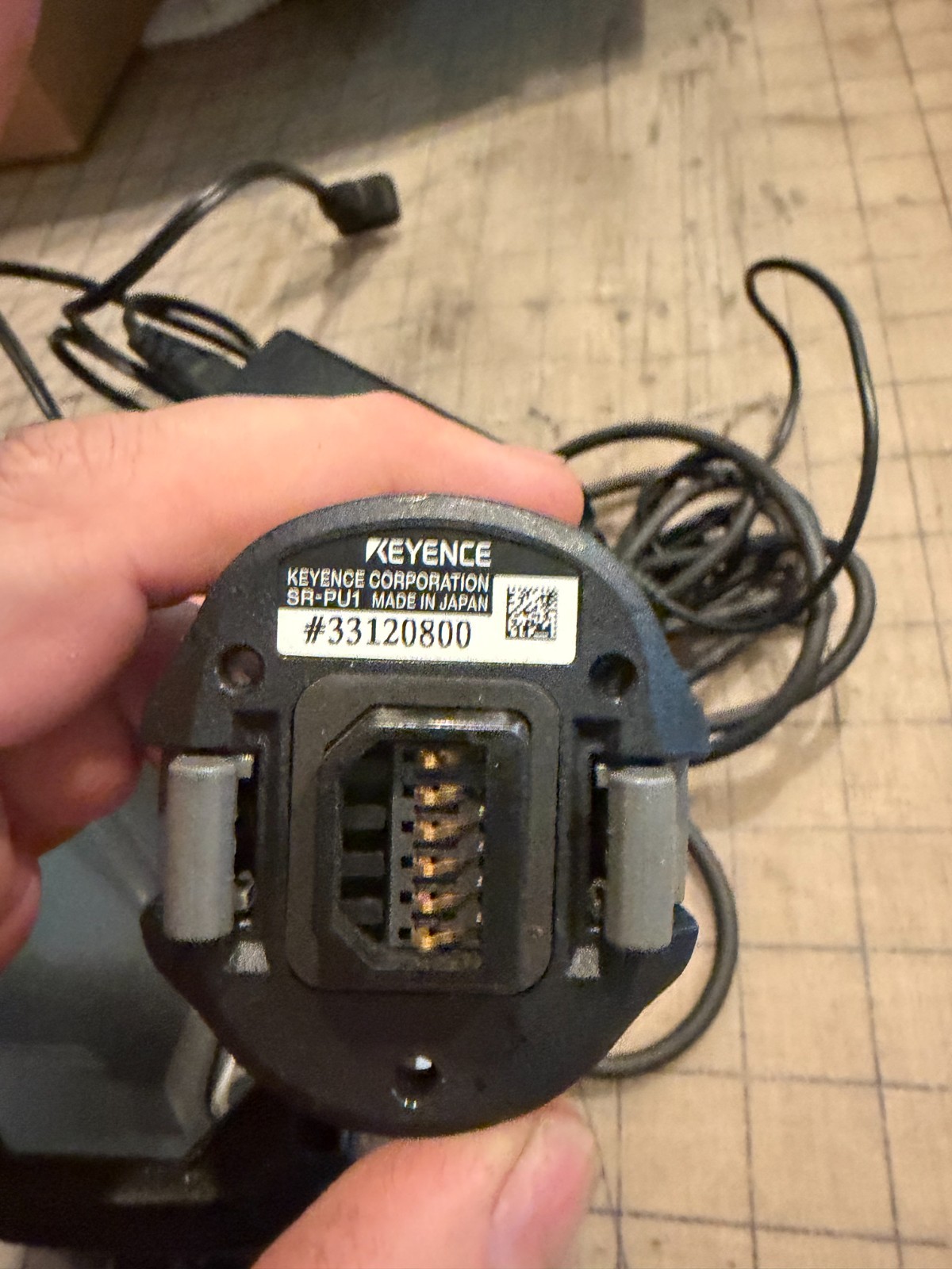 KEYENCE SR-G100 Handheld Barcode Scanner