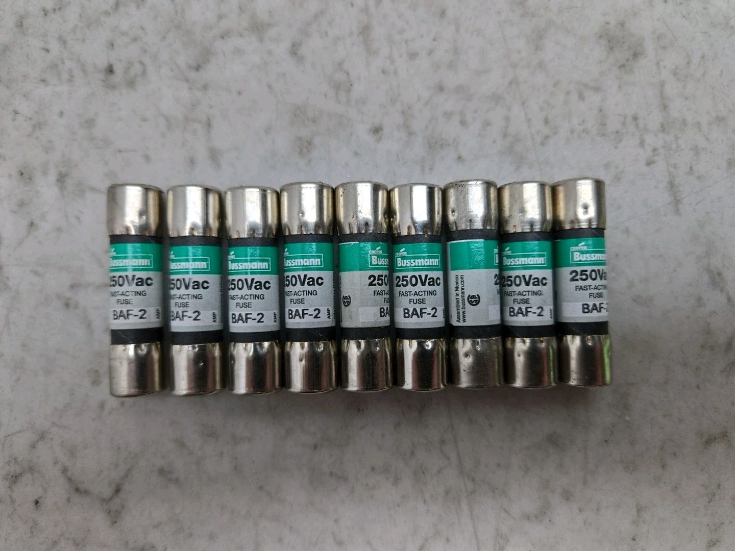 Mixed Lot of 16 Bussmann Littelfuse 2A Fuses BAF-2 FNM-2 KLKR2 KLK2A FLM2 Read