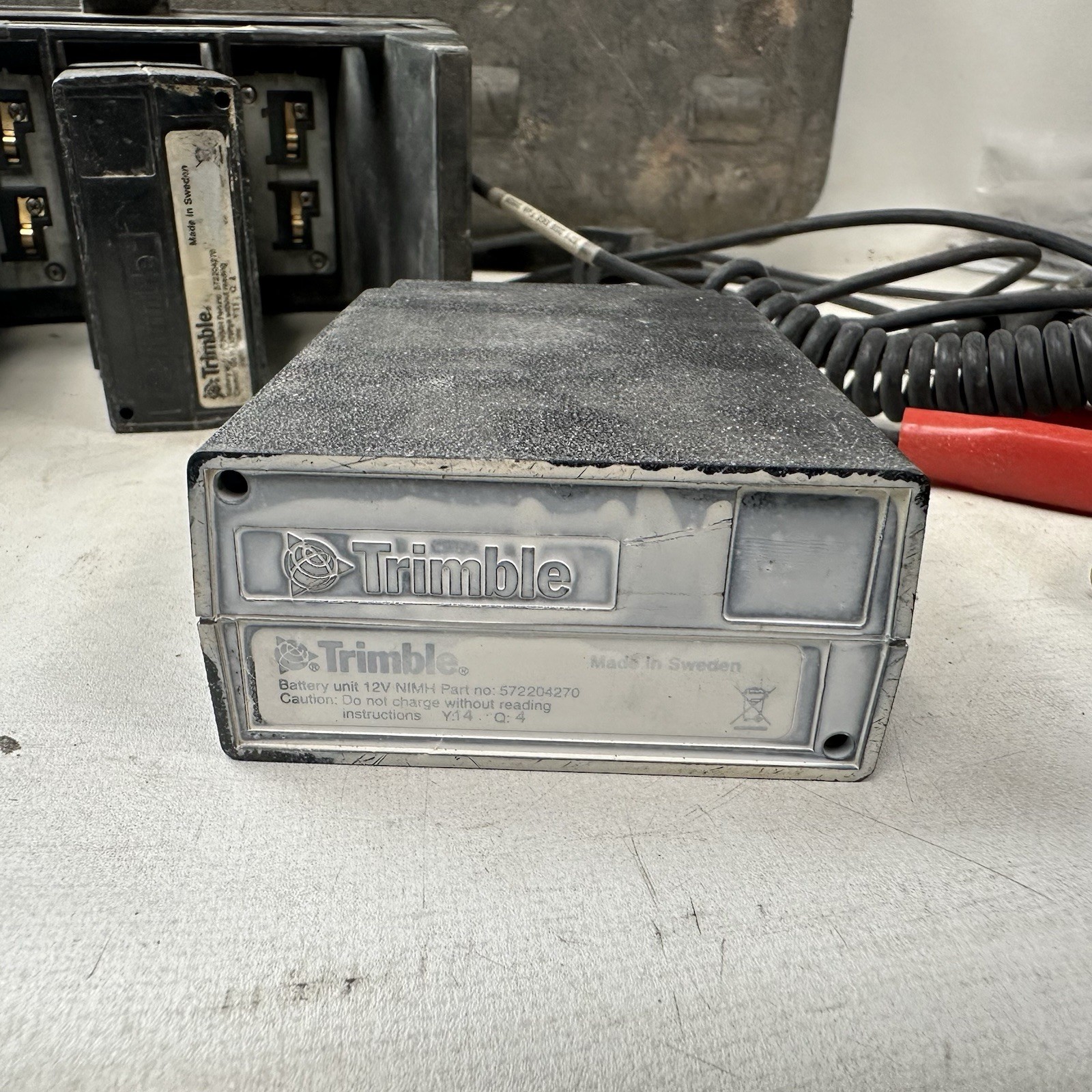 Trimble Power Pack Kit With Batteries Untested May Be Incomplete As Is