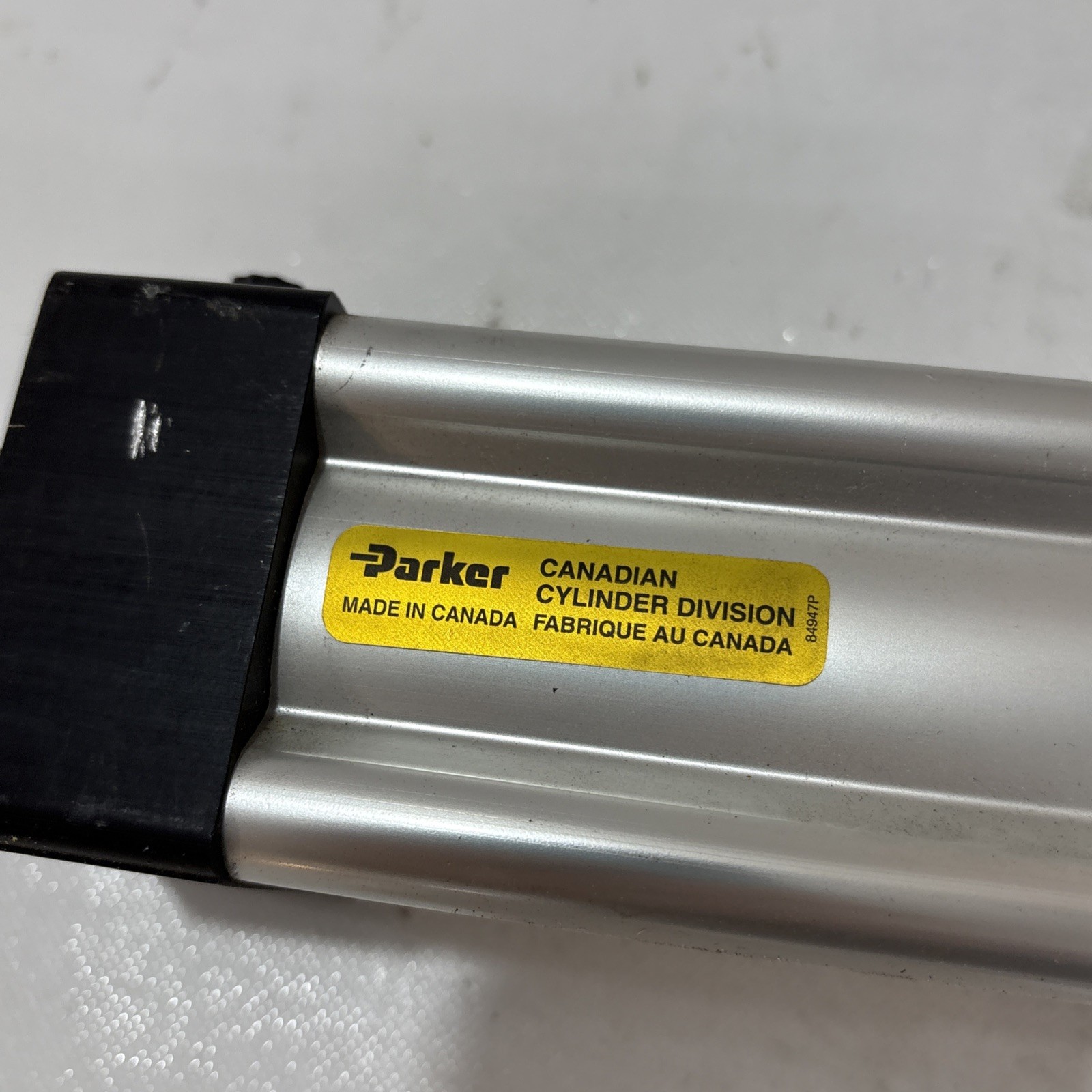 Parker 50 CBCMPUS14MC 600.0 Pneumatic Cylinder