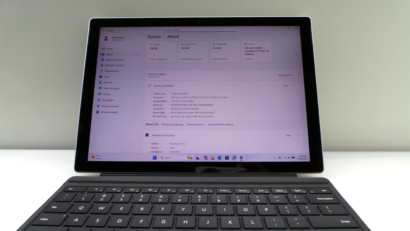 LOT OF 7 Microsoft Surface Pro 7 + 12.3″ i5-1135G7 2.40GHz 16GB RAM 256GB SSD
