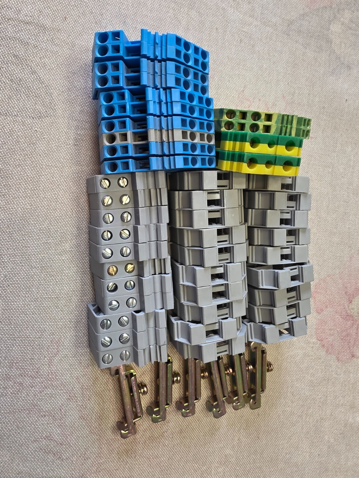 DIN Rail Terminal Block Kit WAGO Ground End Stop Blue terminal