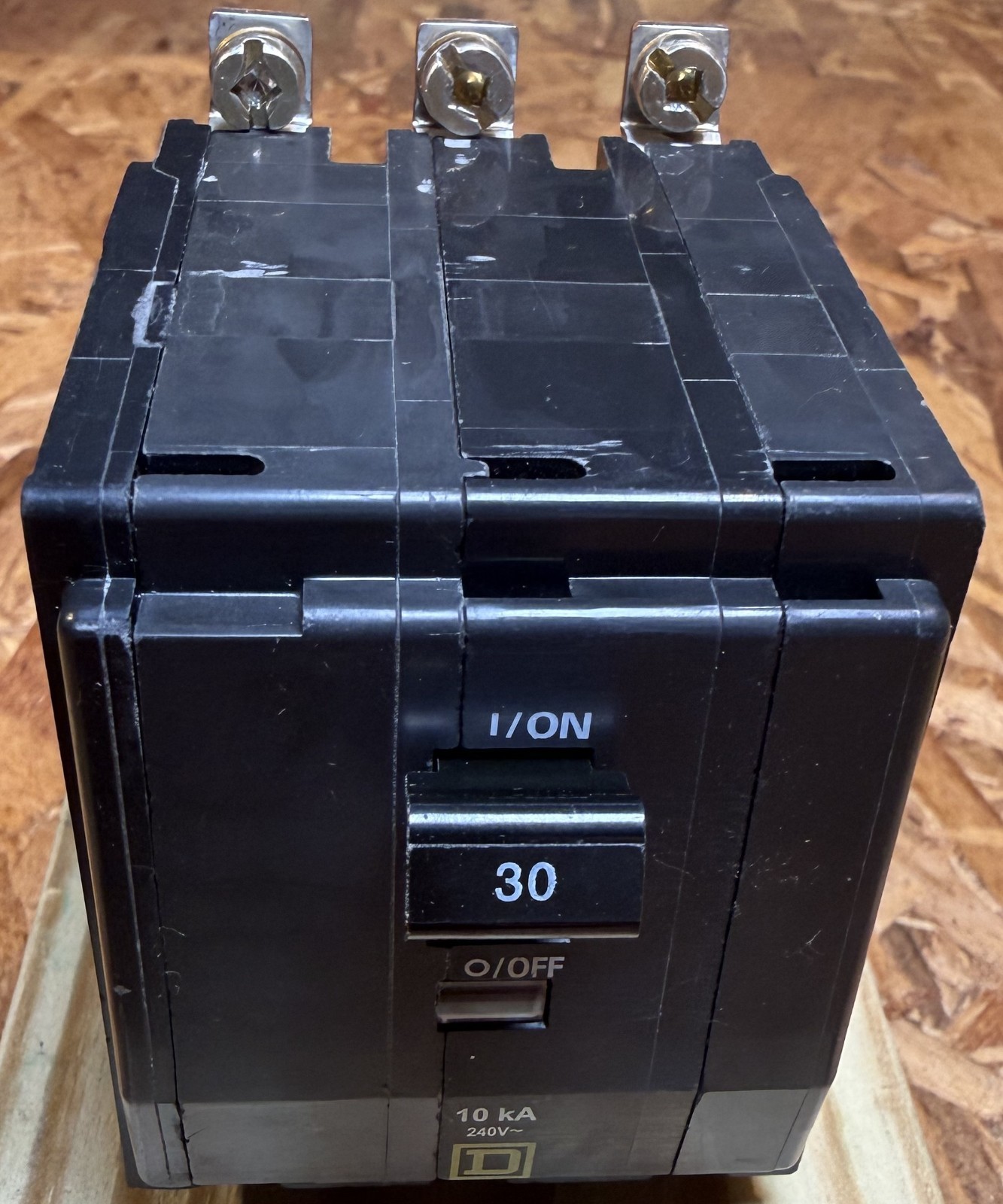 Square D QOB330 Miniature Circuit Breaker