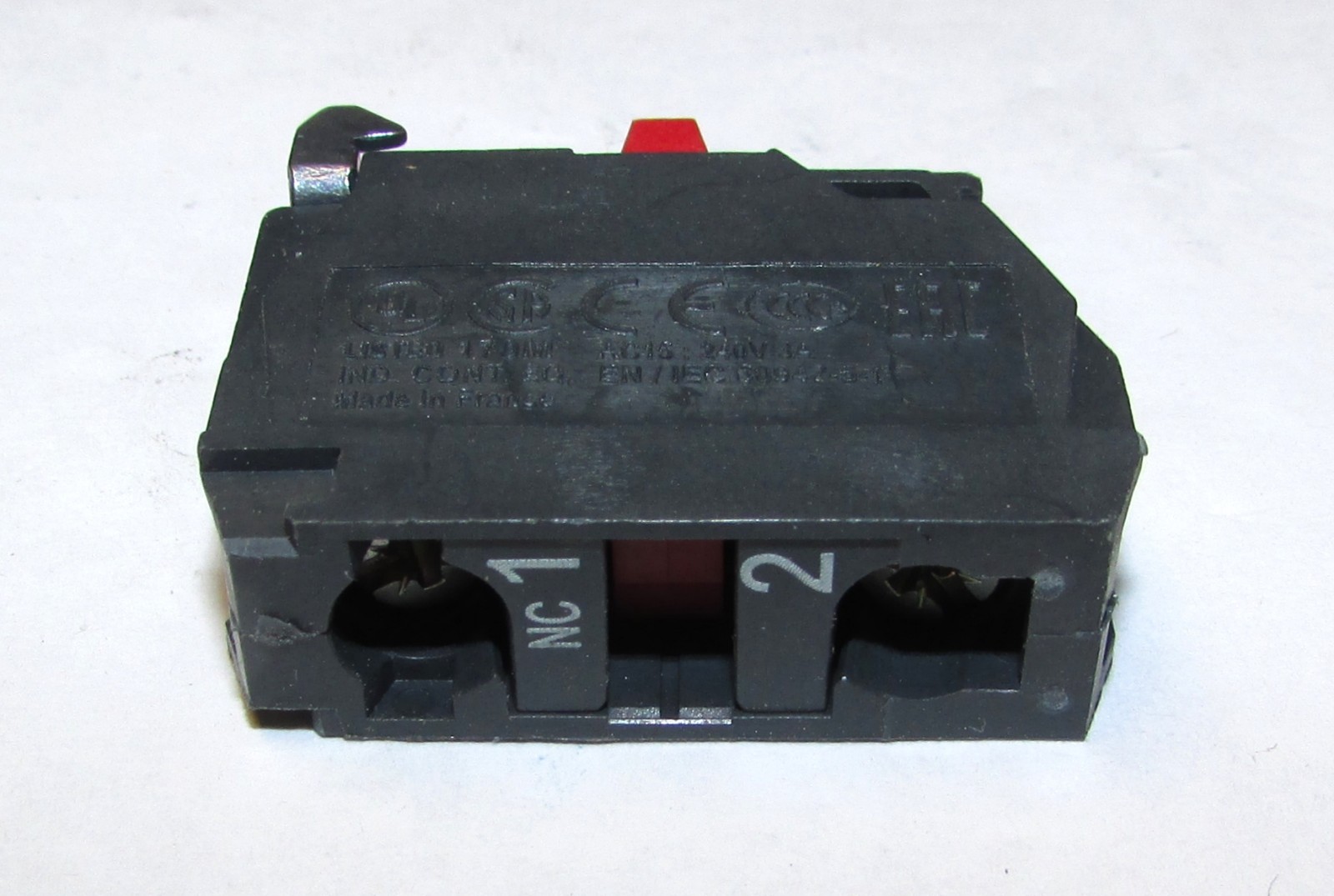 GROUPE SCHNEIDER TELEMECANIQUE ZBE 102 NC Push Button Contact Block ZBE102