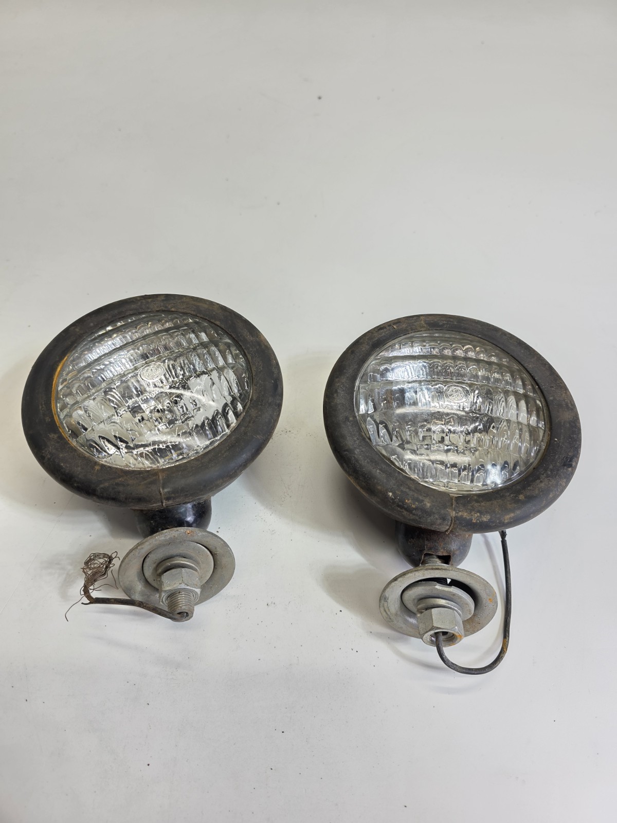 GE Vintage Tractor Lights Untested. Probably Need New Bulbs And Wiring