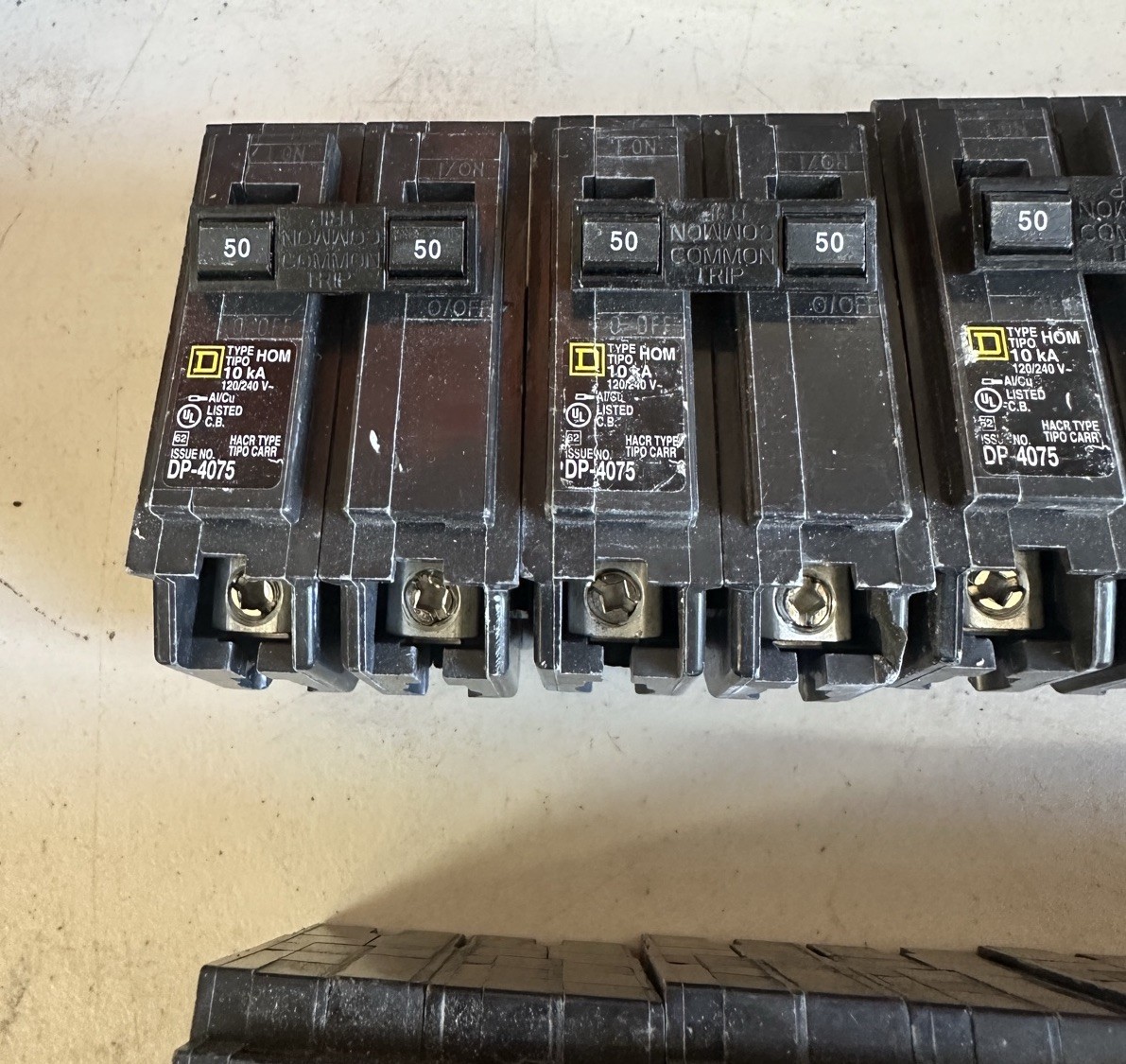 Square D Homeline Breakers Lot Single Poles/ Double Poles – Tandems/Quads