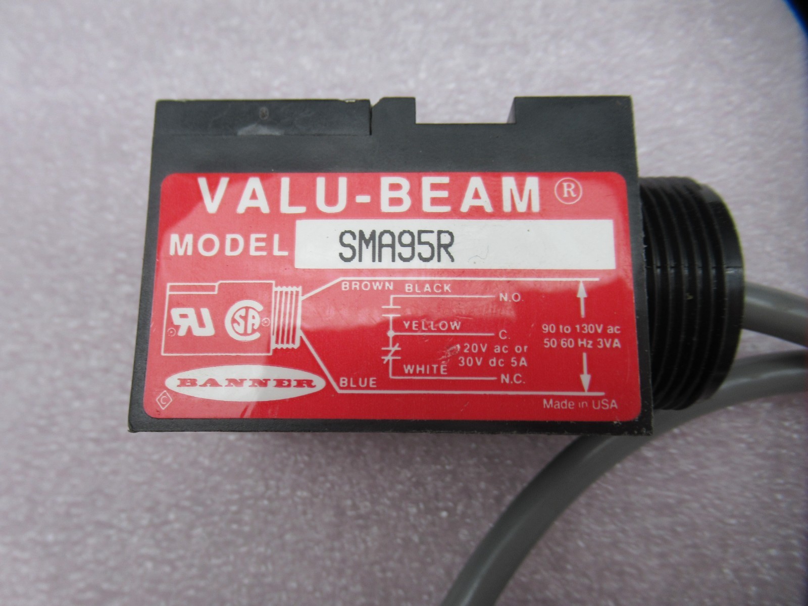 Banner Engineering SMA95R Photoelectric Sensor 60M Range 130V 25887 (Fast Shipp)
