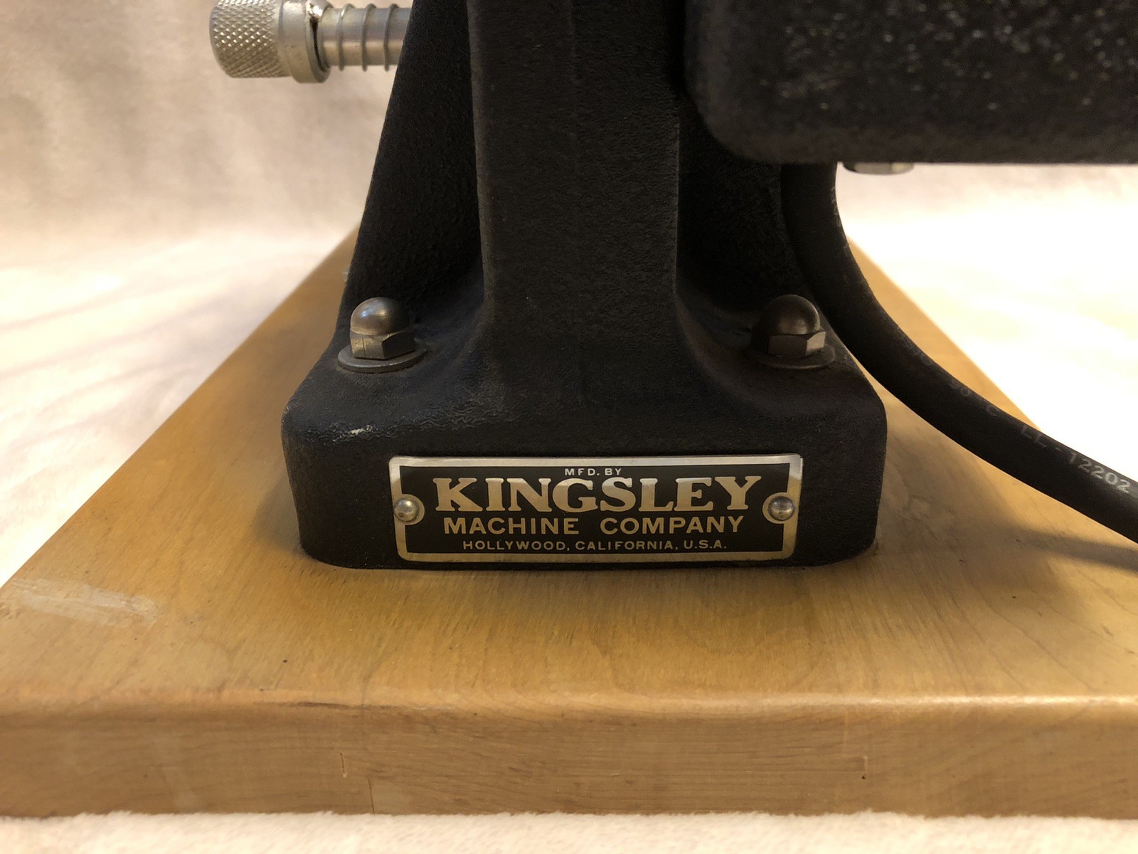 Kingsley Model M-100-BA Hot Foil Stamp Press Machine (Works) No Handle Or Stamps