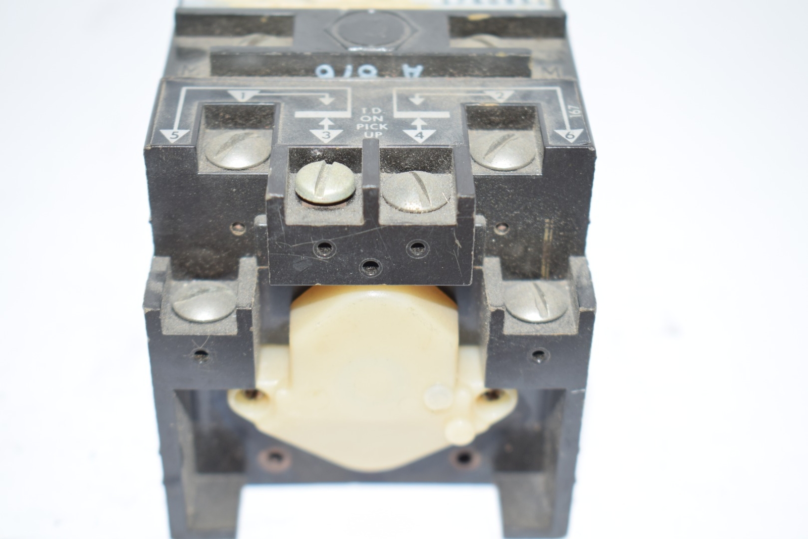 Agastat Timing Relay 7012AH Coil 120 V Time 3 – 30 Minutes