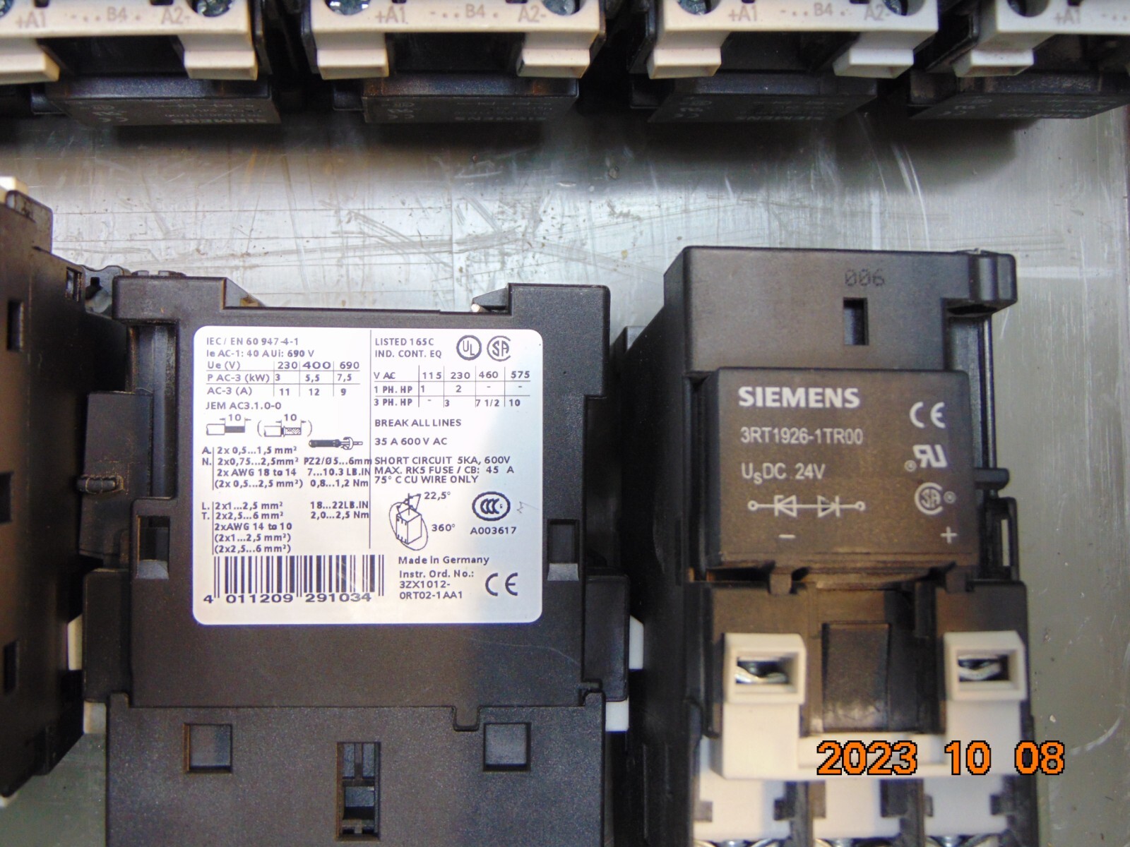 (1) Siemens 3RT1024-1B..0 Motor Starter Contactor 24 VDC Coil 3RT1024-1BB40