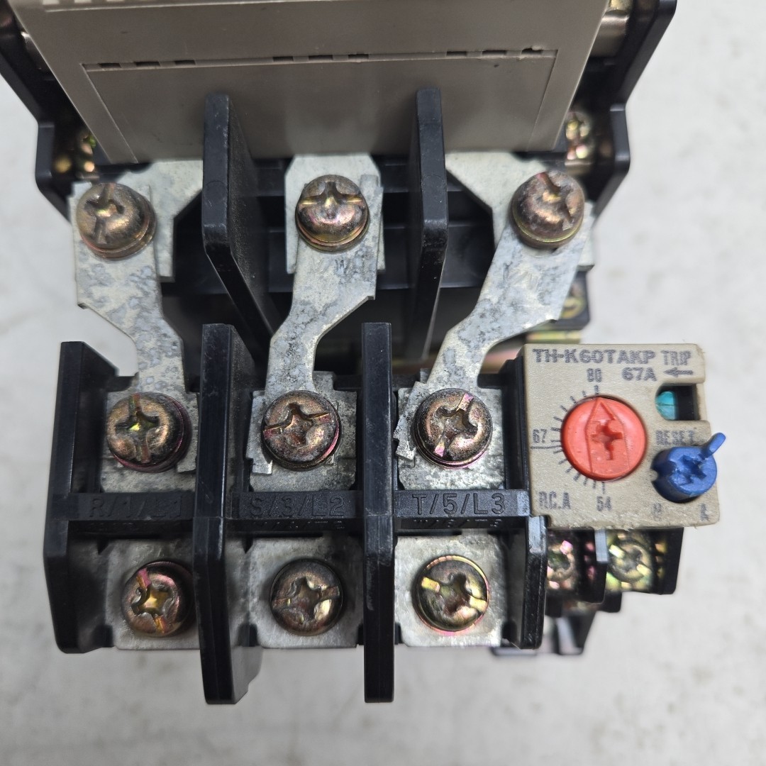 Mitsubishi S-K95 Magnetic Contactor 3 Pole w/ TH-K60TAKP Overload Relay Damage
