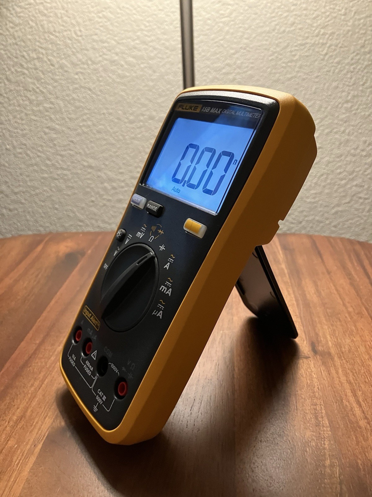 Authentic FLUKE Digital Multimeter FLU15B-MAX & Case Ships From USA KLEIN Leads!
