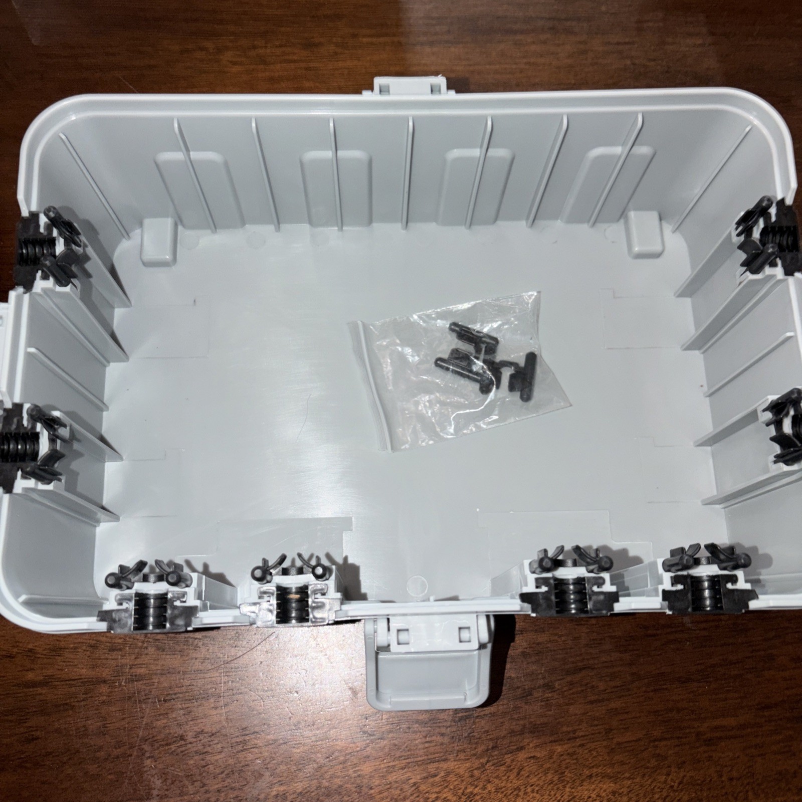 Outdoor Electrical No Large 12.5”x8.5”x5” 8 Cable Entry Ports